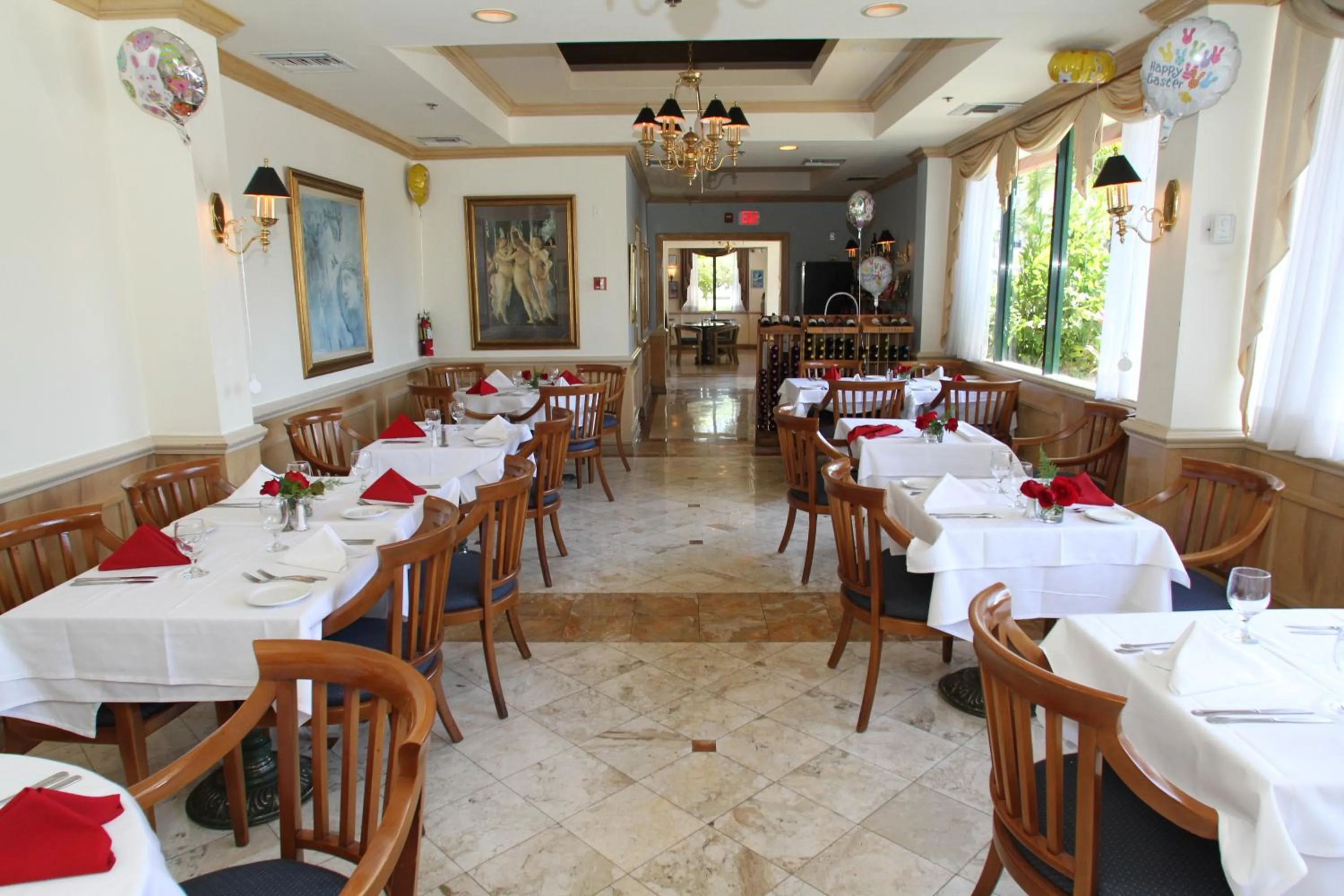 Restaurant/places to eat in Hotel Chateaubleau