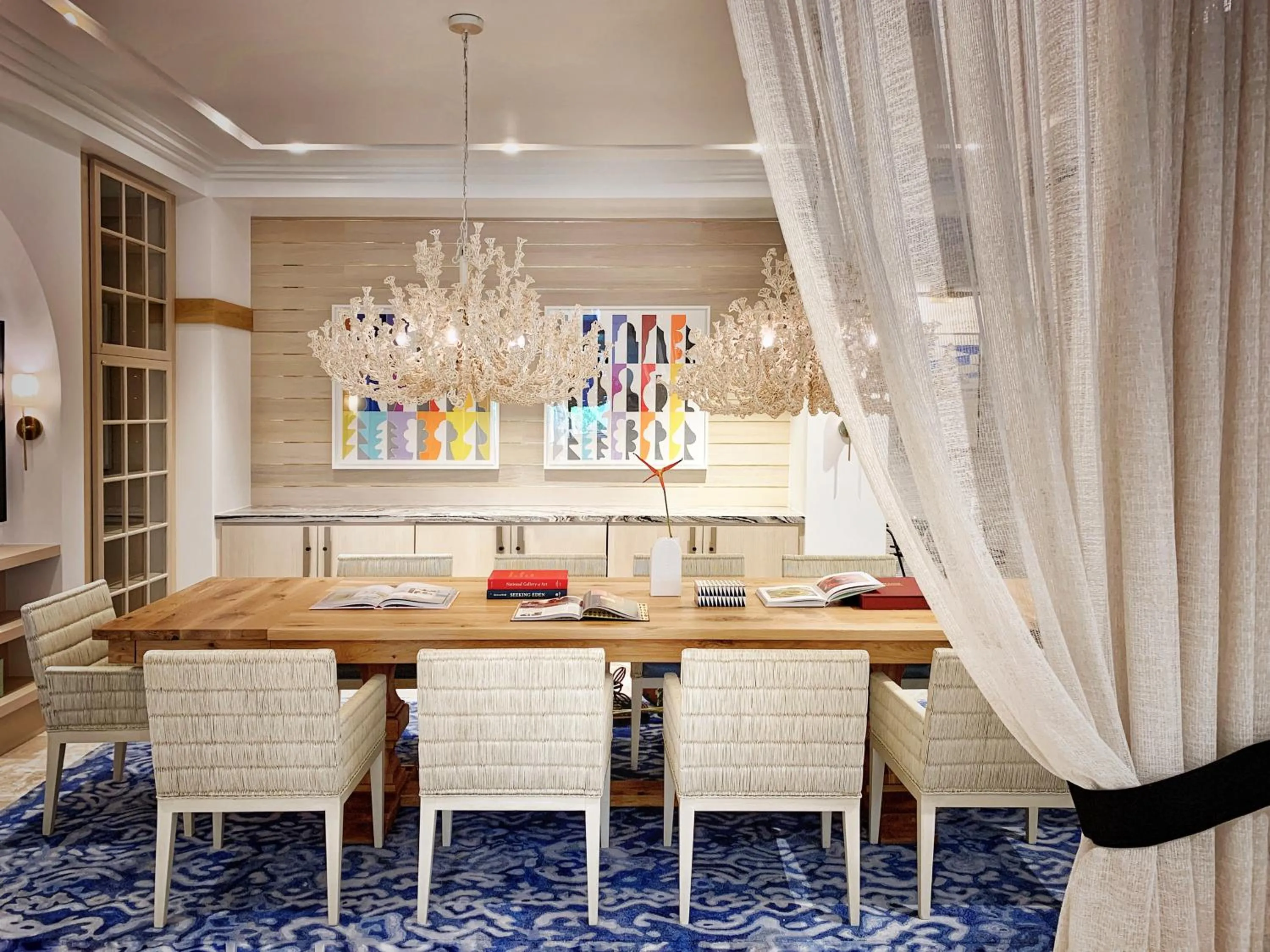 Library in White Elephant Palm Beach