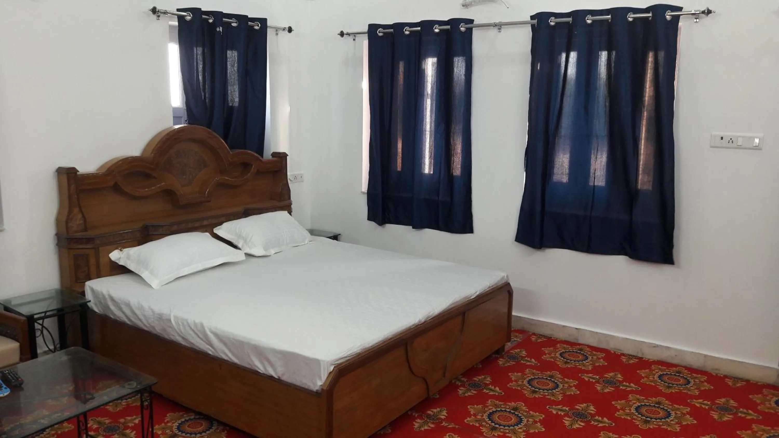 Bedroom, Bed in Hotel Royal Panorama