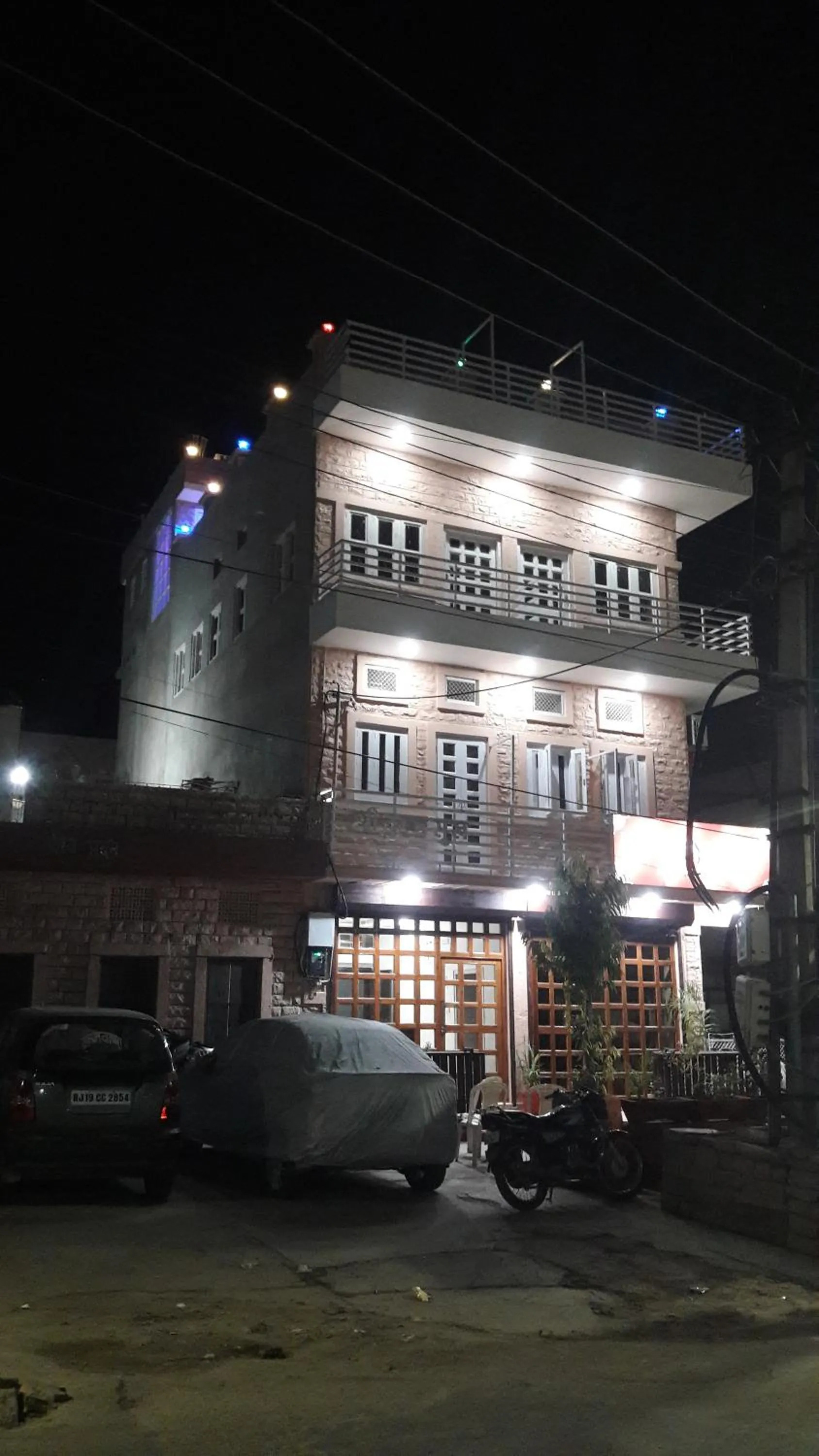 Property building in Hotel Royal Panorama