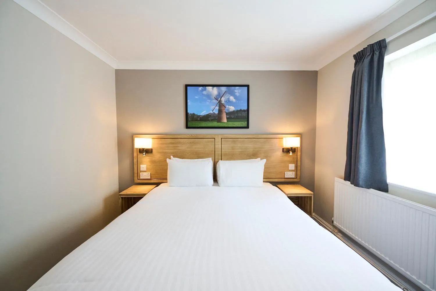 Bedroom, Bed in Red Lion, Wigan by Marston's Inns