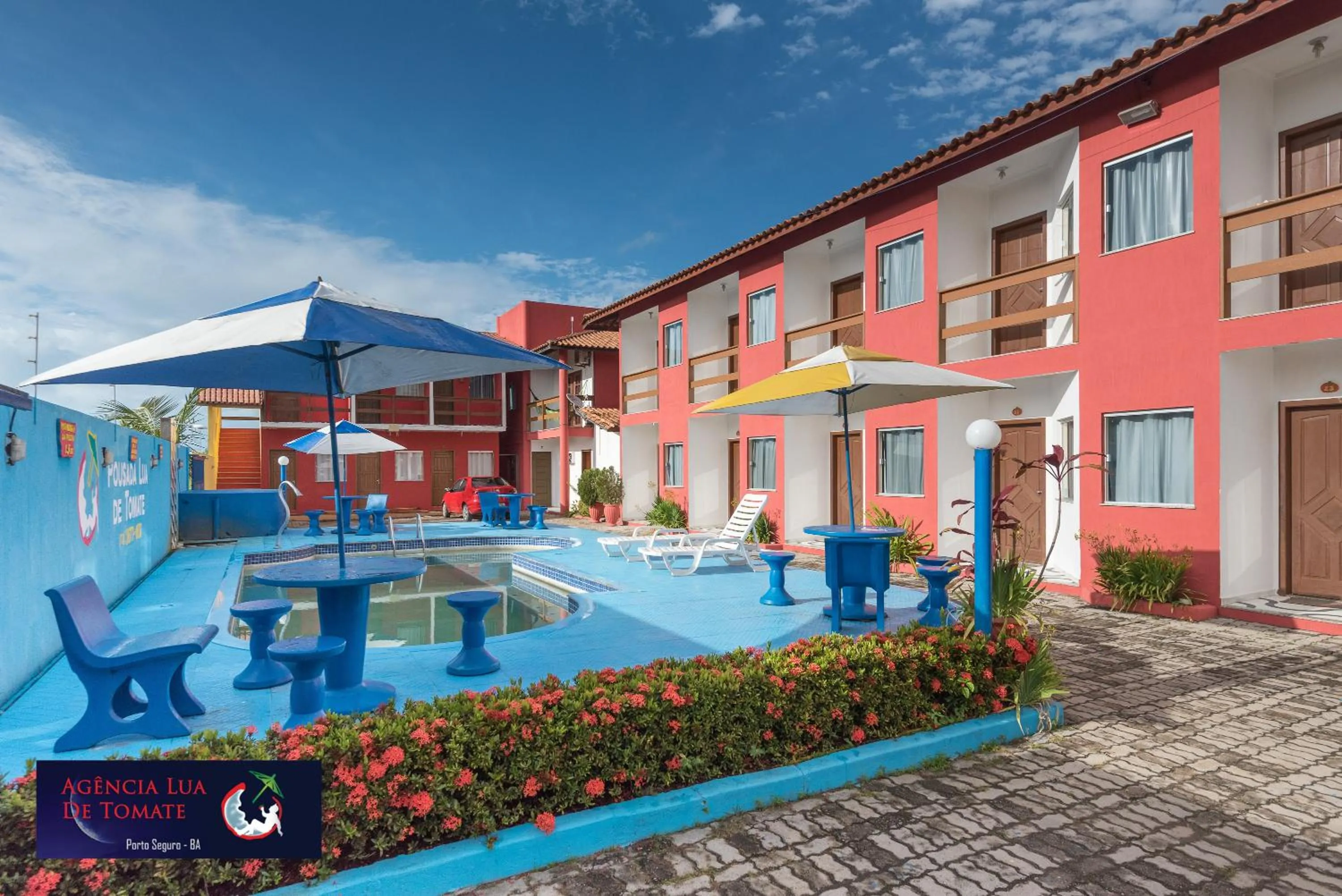 Property building in Pousada Lua de Tomate