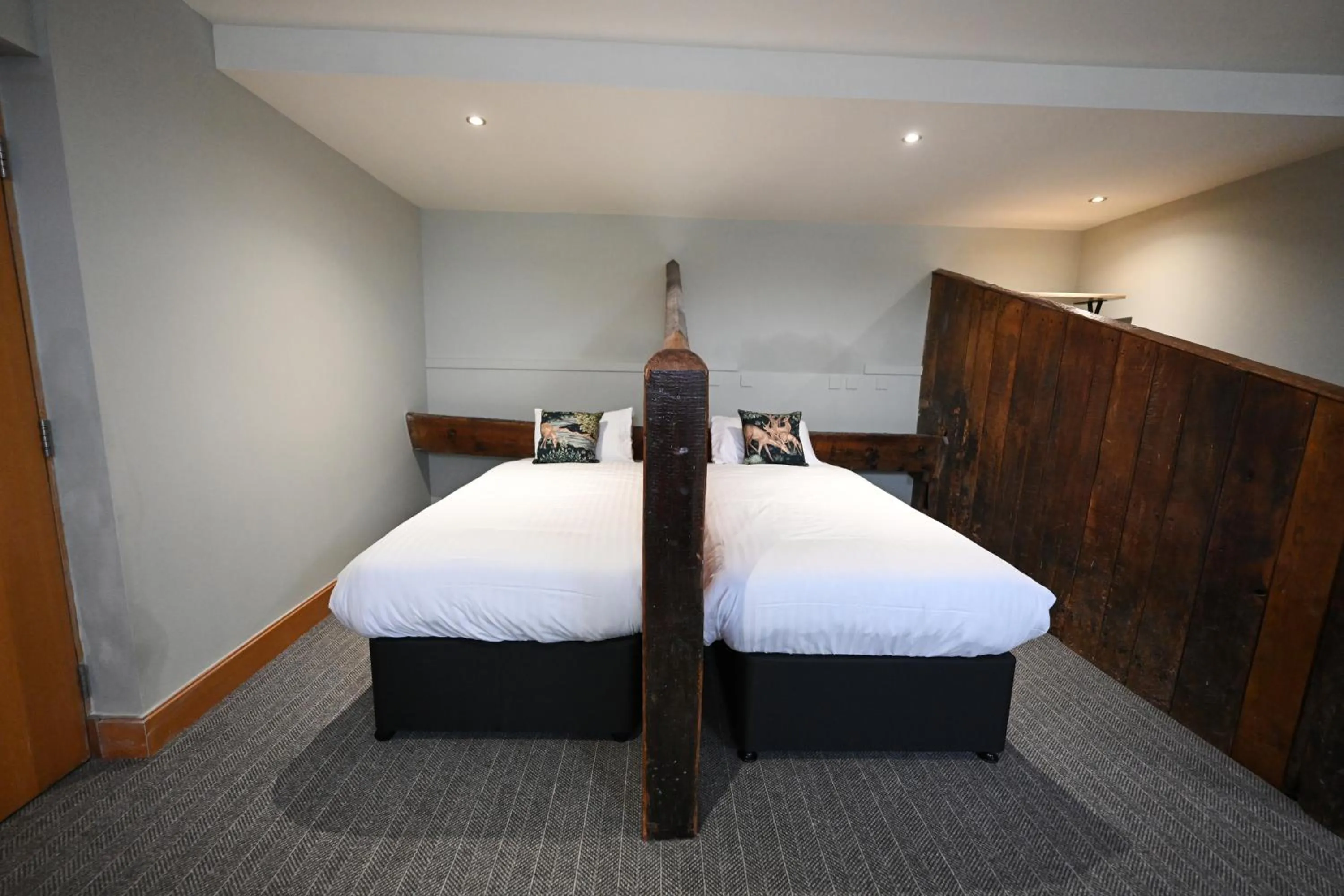 Bedroom, Bed in Crewe & Harpur, Derby by Marston's Inns