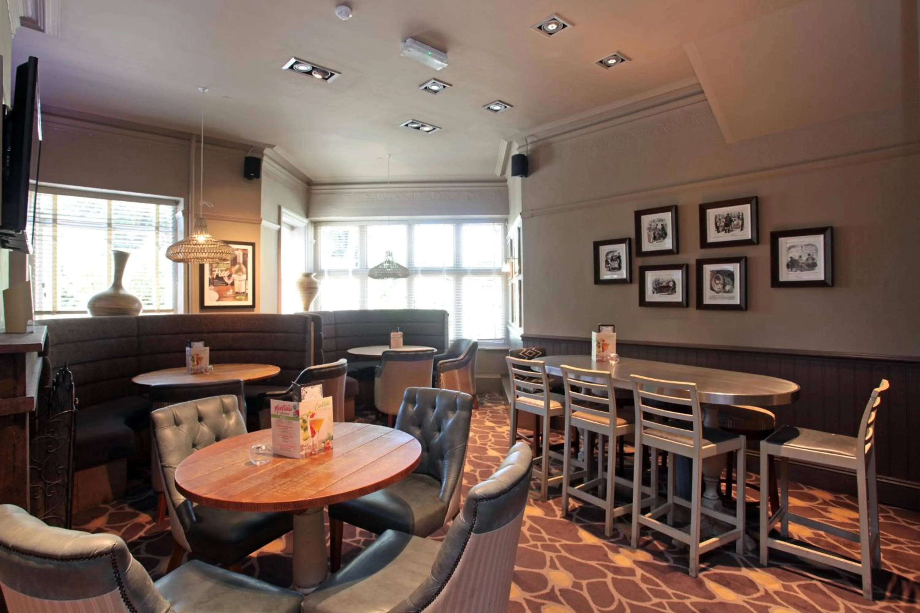 Restaurant/places to eat in Bear Inn, Somerset by Marston's Inns