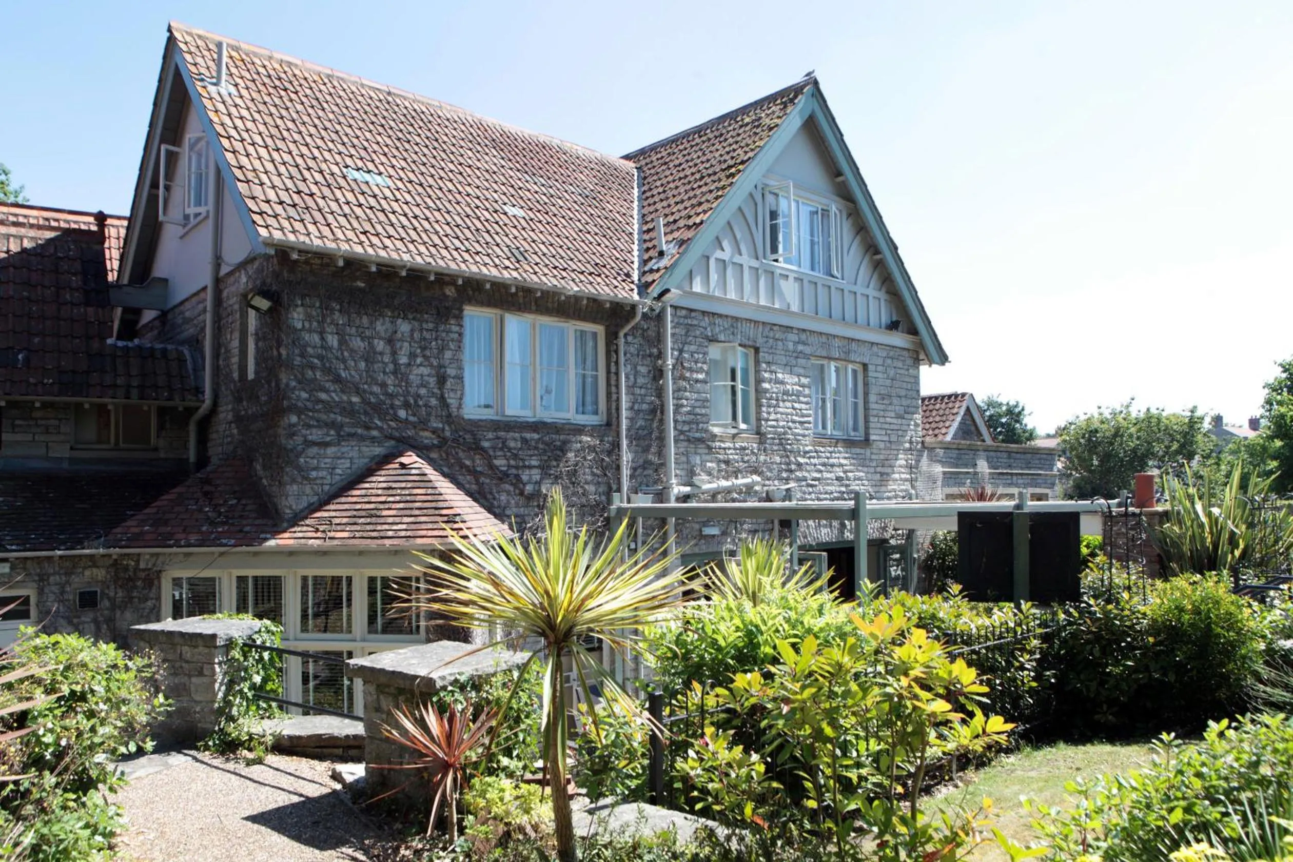 Property building in Bear Inn, Somerset by Marston's Inns