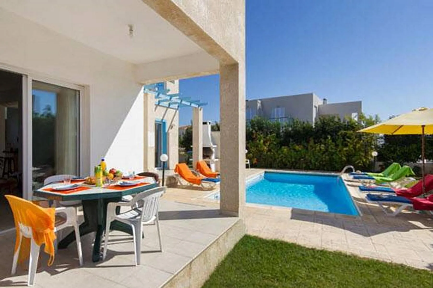 Garden in Philippos Paphos villas - villa 3