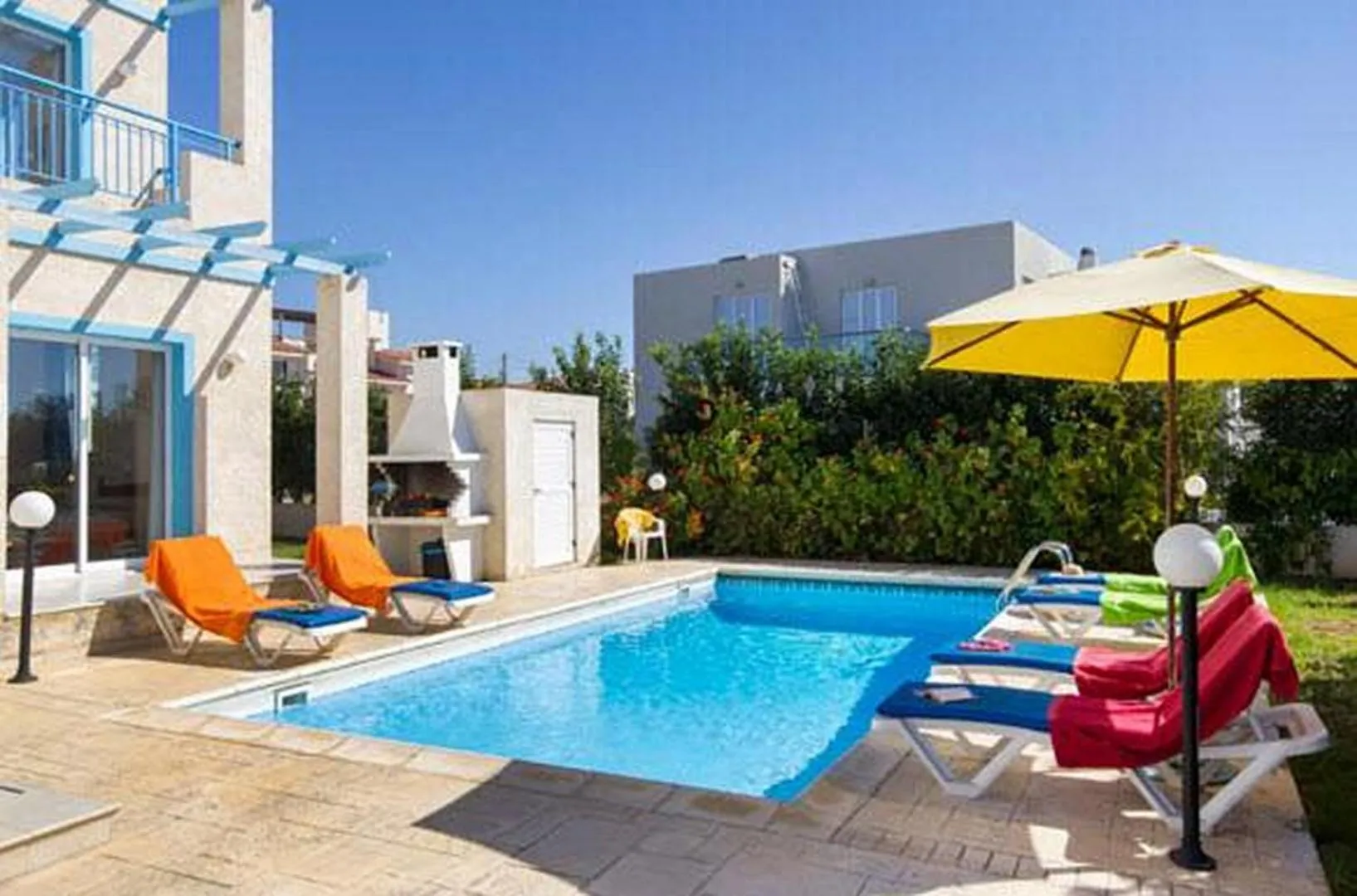 Swimming pool in Philippos Paphos villas - villa 3