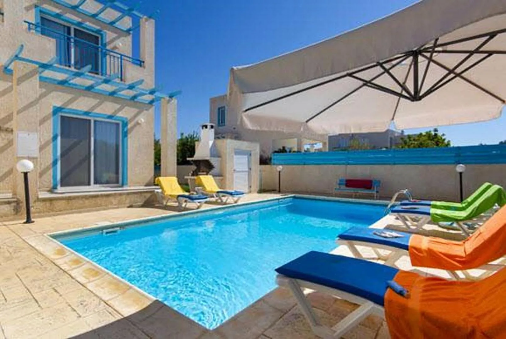Swimming pool in Philippos Paphos villas - villa 3