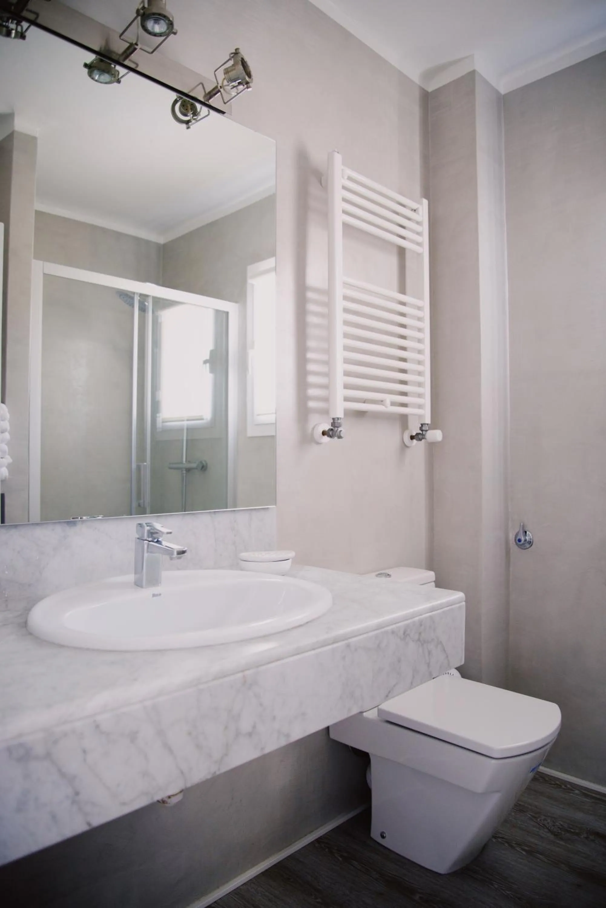 Toilet in Santa Llucia Apartaments
