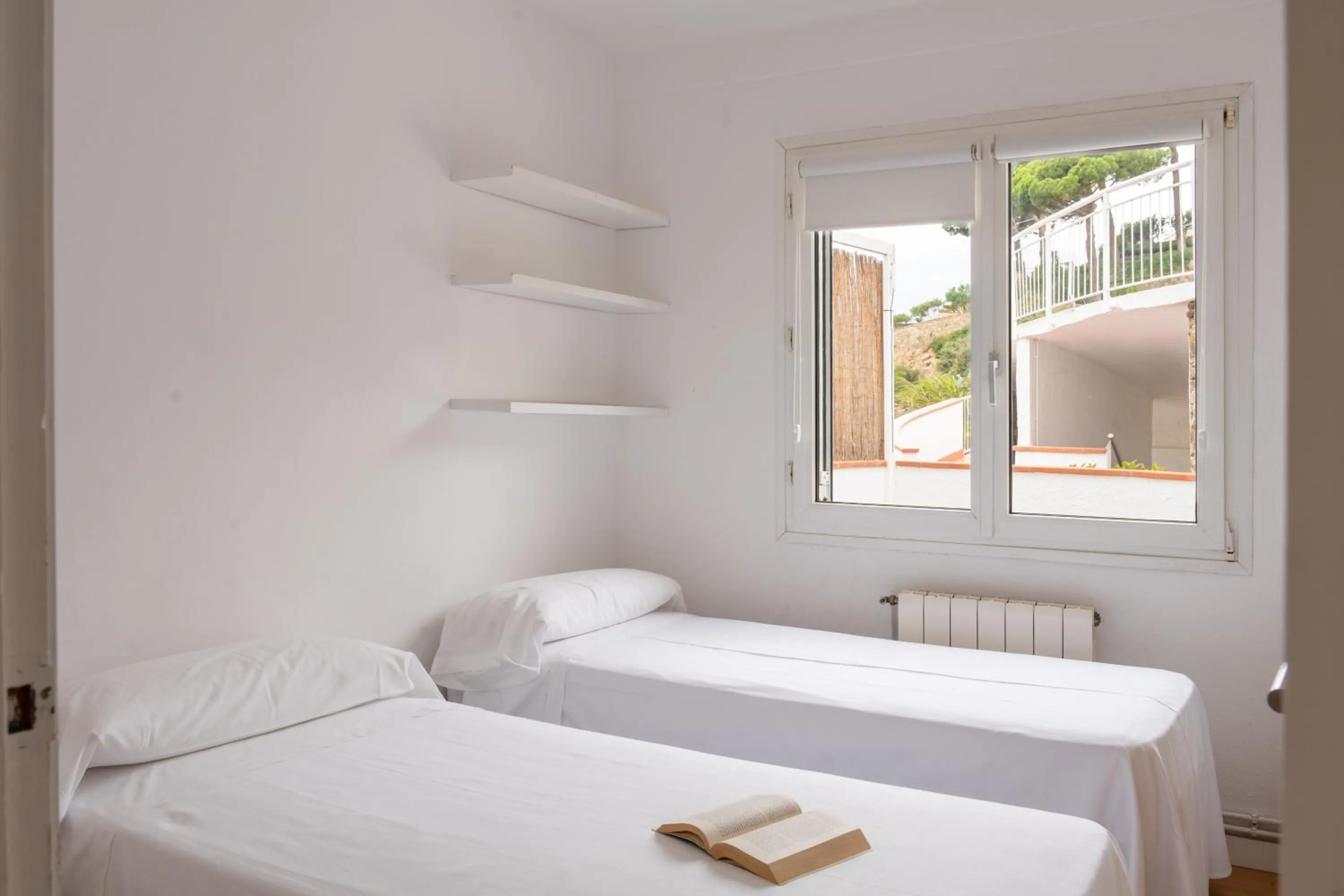 Photo of the whole room, Bed in Santa Llucia Apartaments