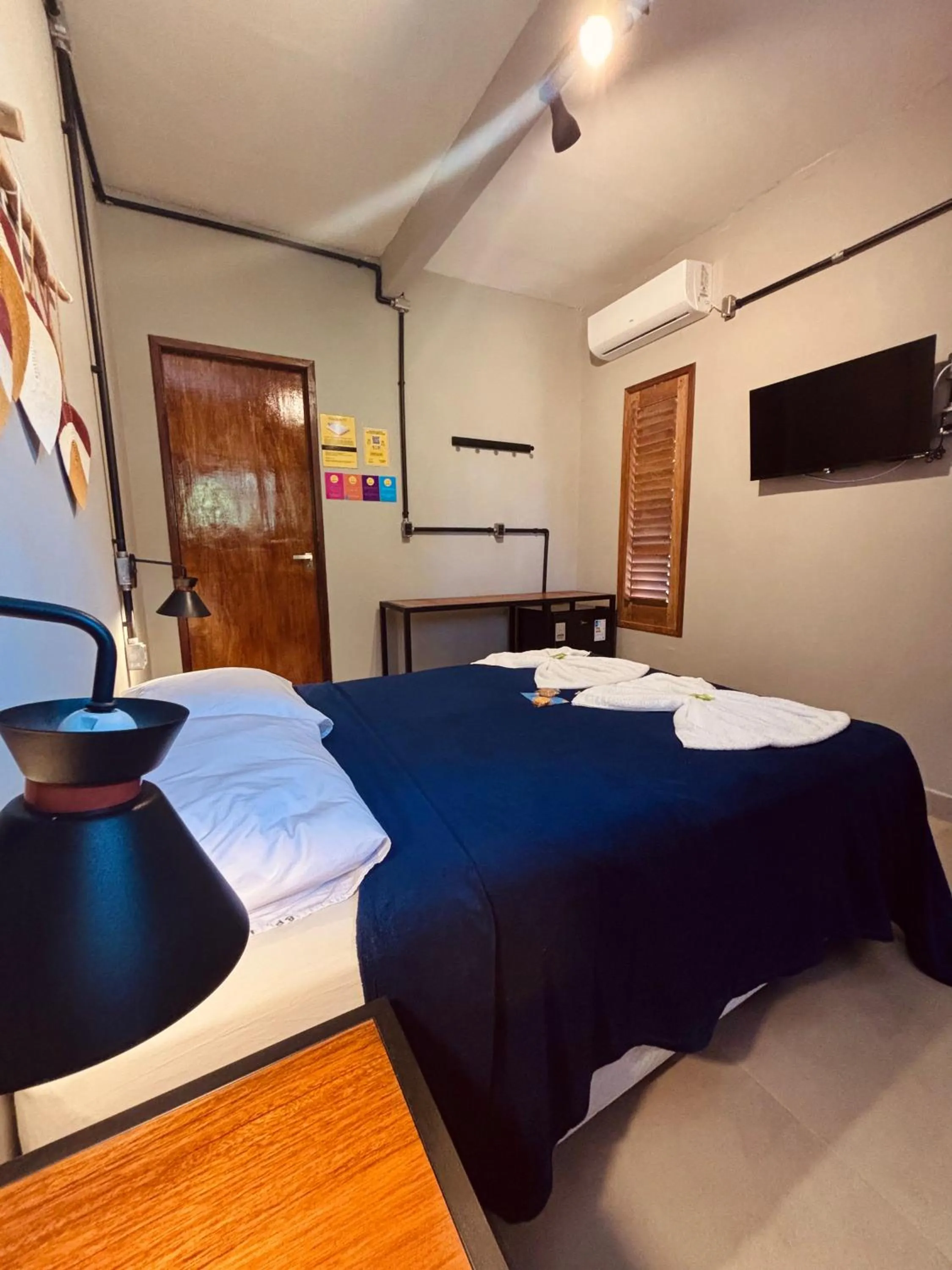 Photo of the whole room, Bed in Pousada Brisa Do Porto