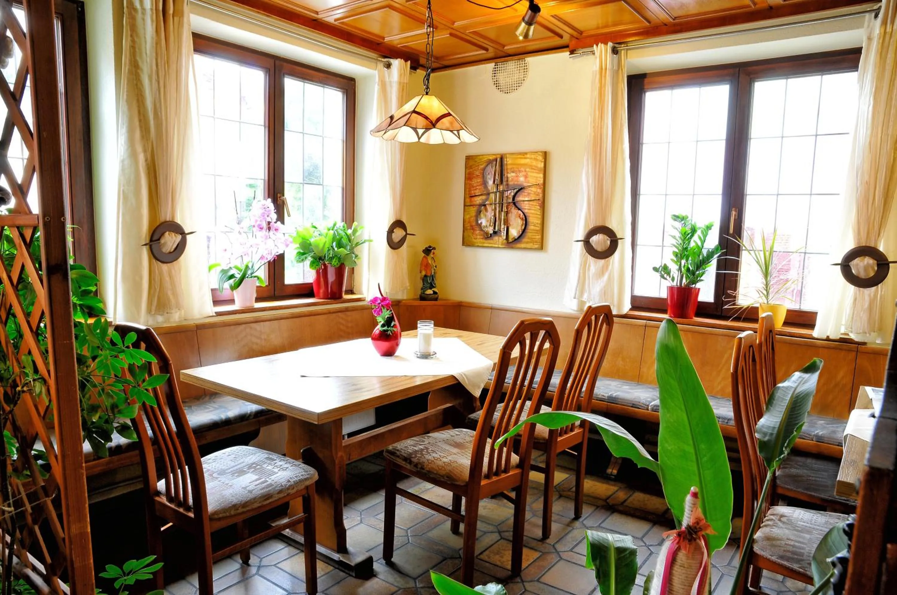 Restaurant/places to eat in Hotel Nothwang