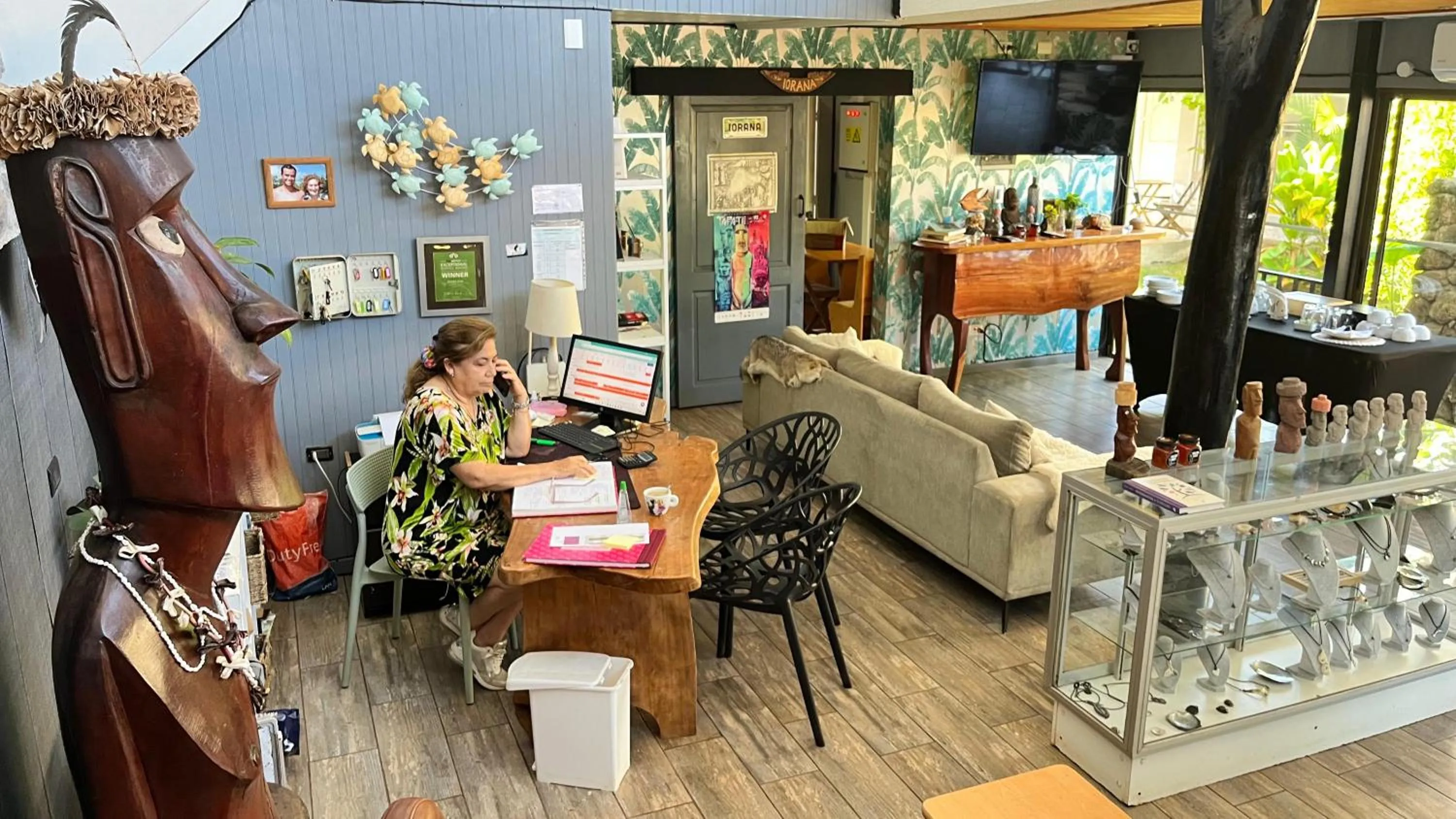 Staff in Inaki Uhi Hotel