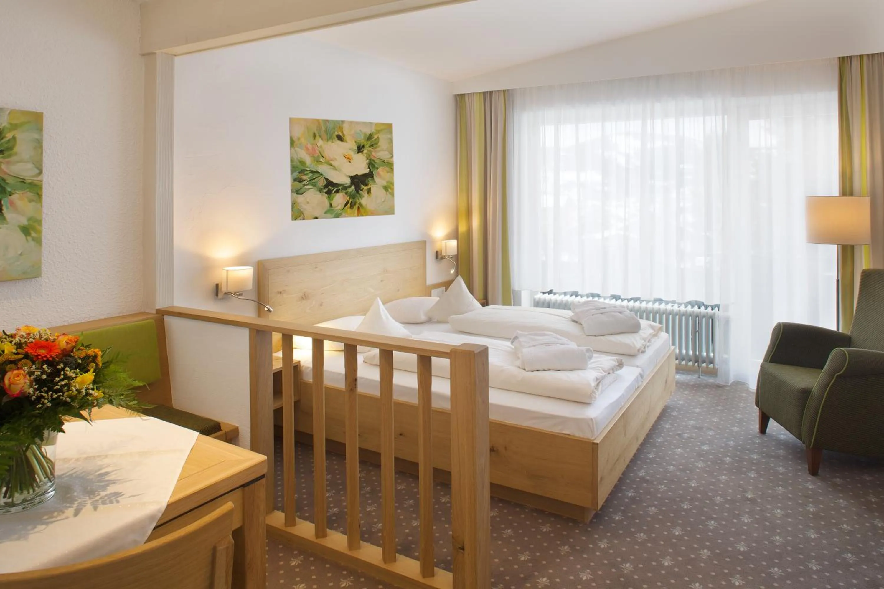 Photo of the whole room, Bed in Interest Vitalhotel - Partnerbetrieb von Oberstaufen PLUS