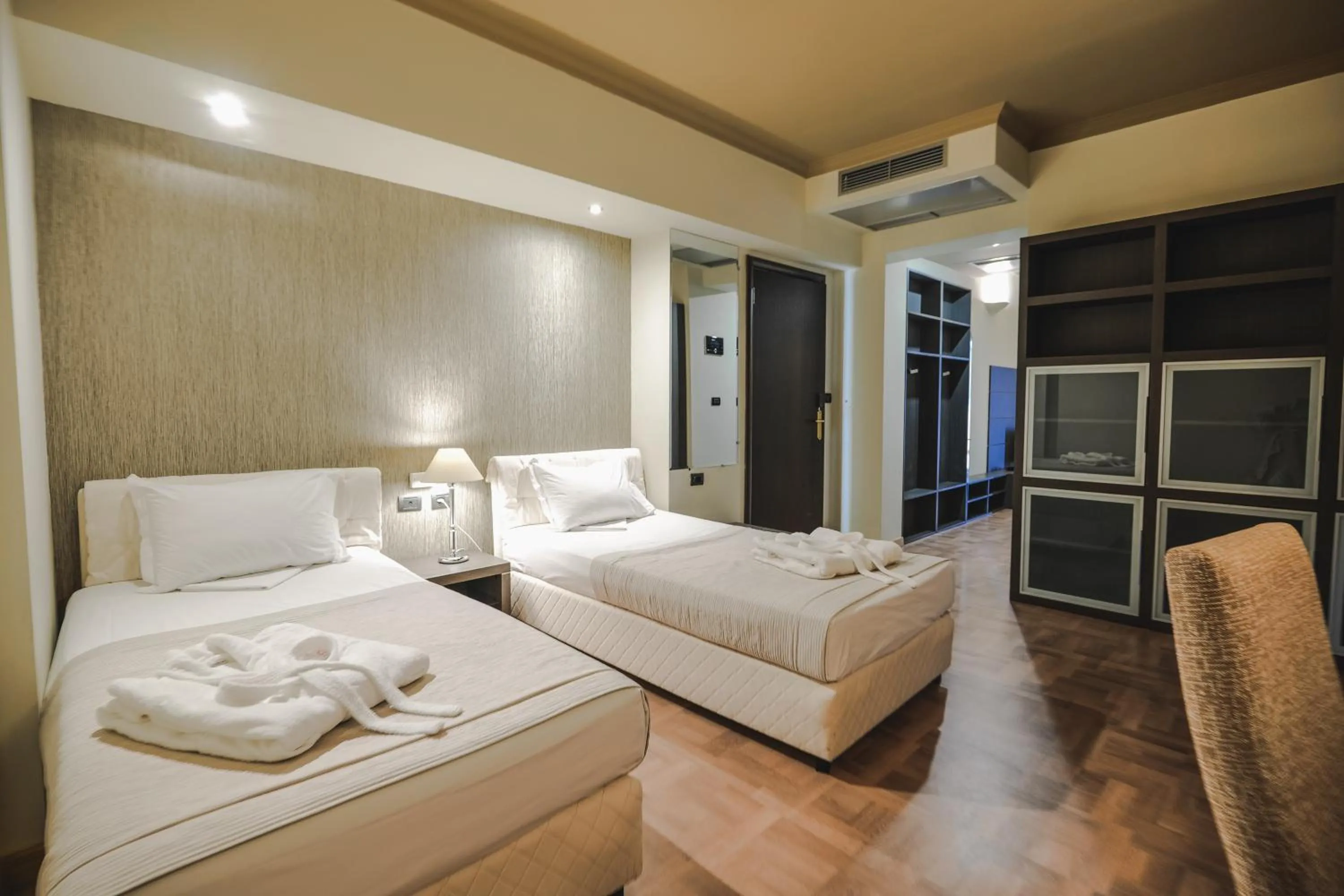 Bedroom in Rapo's Resort Hotel