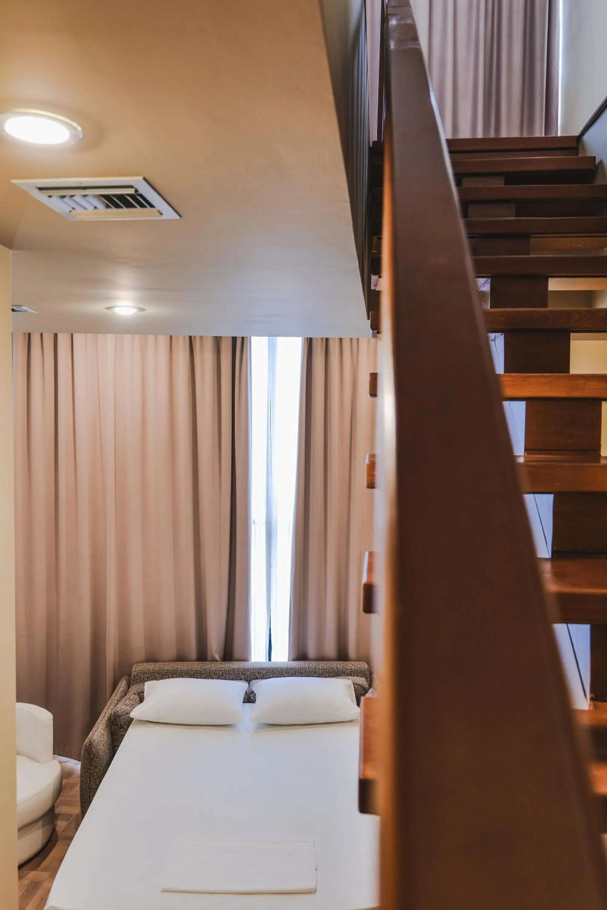 Bedroom in Rapo's Resort Hotel