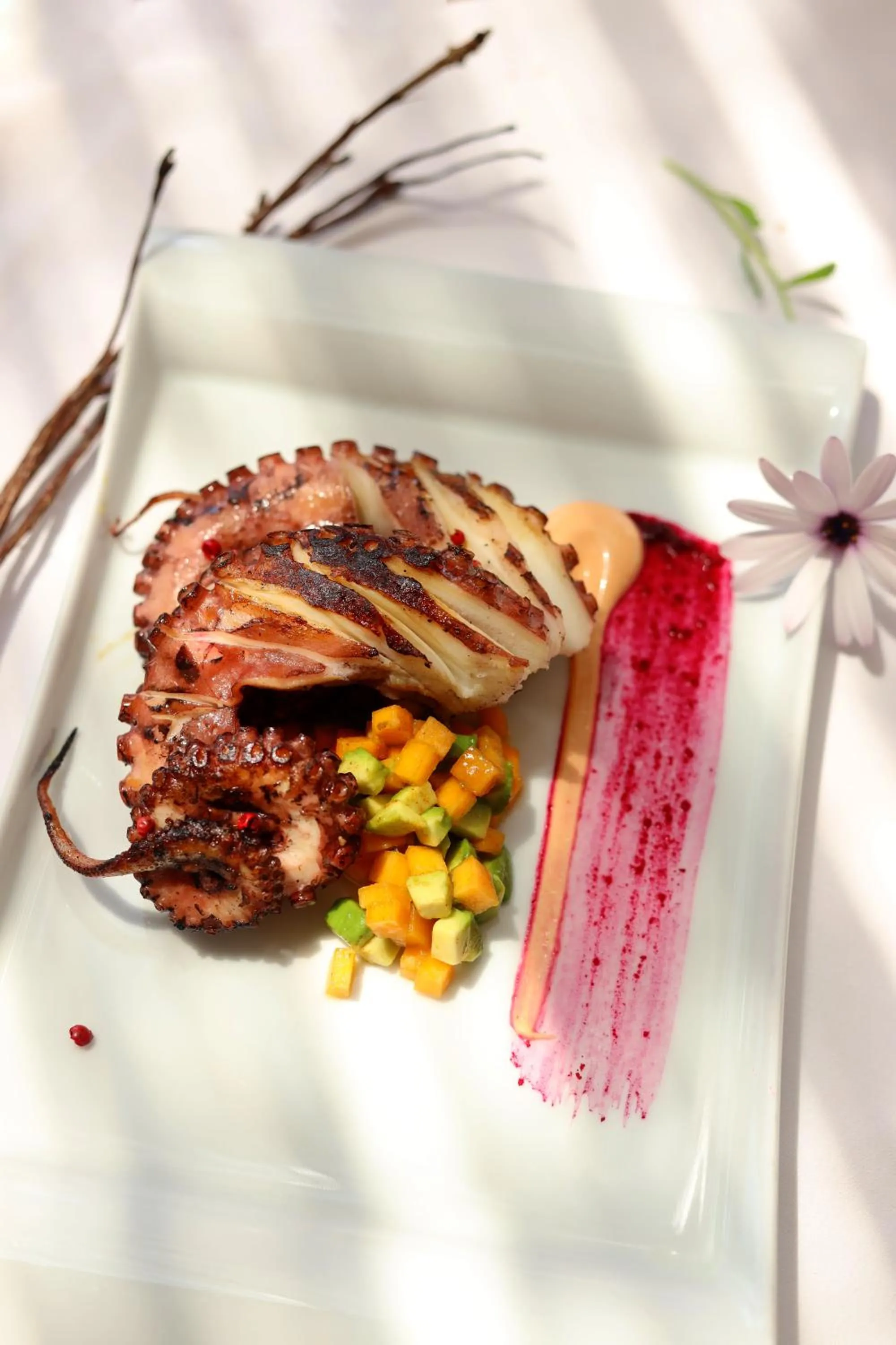 Food in Rapo's Resort Hotel