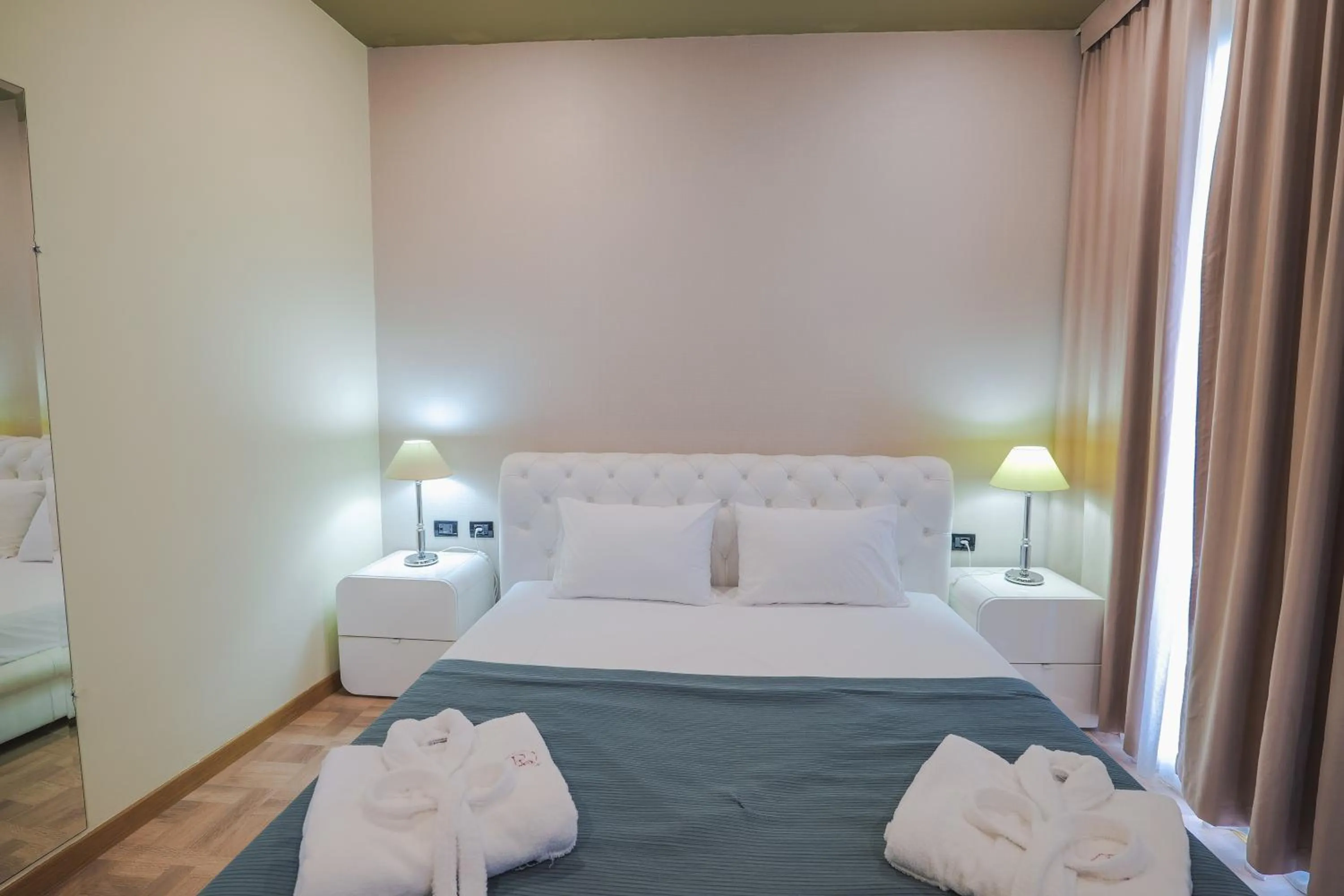 Bedroom in Rapo's Resort Hotel