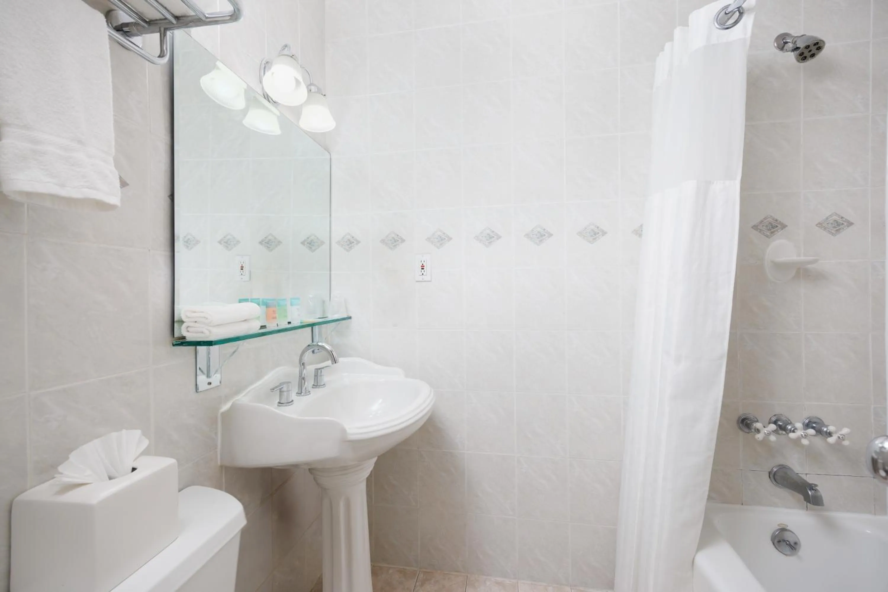 Bathroom in The Andrew Hotel