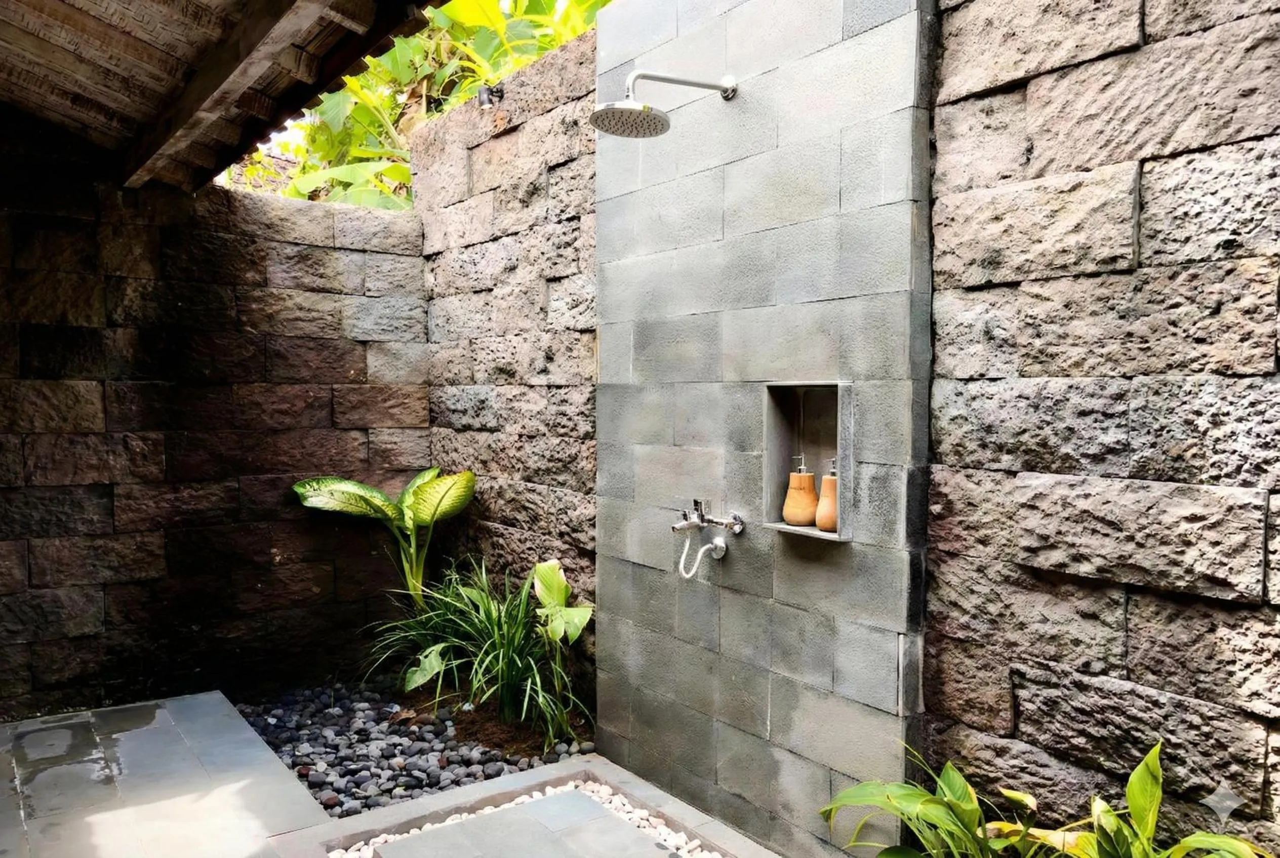 Shower in Green Space Ubud
