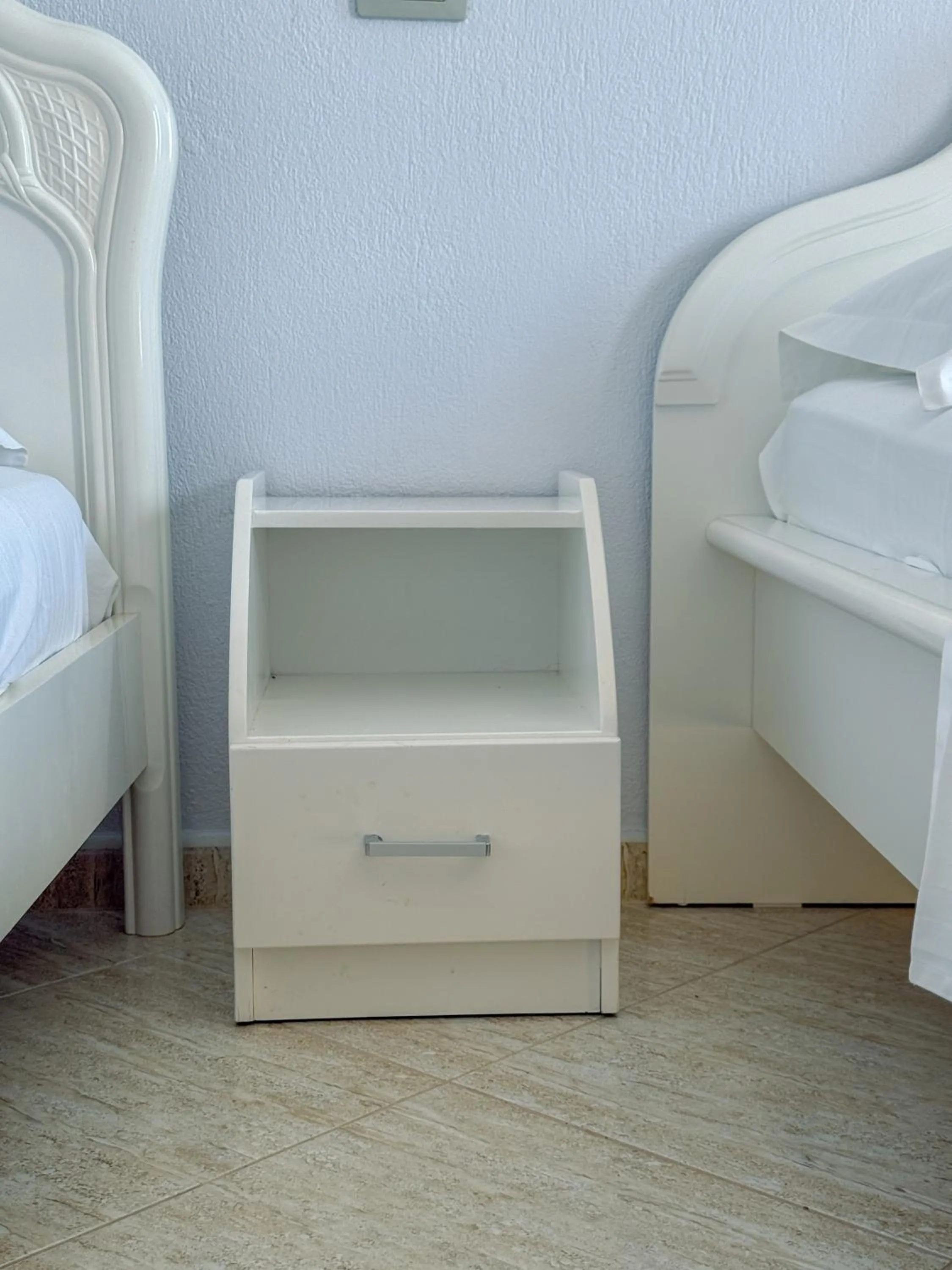 Bedroom, Bed in Hotel Bahamas