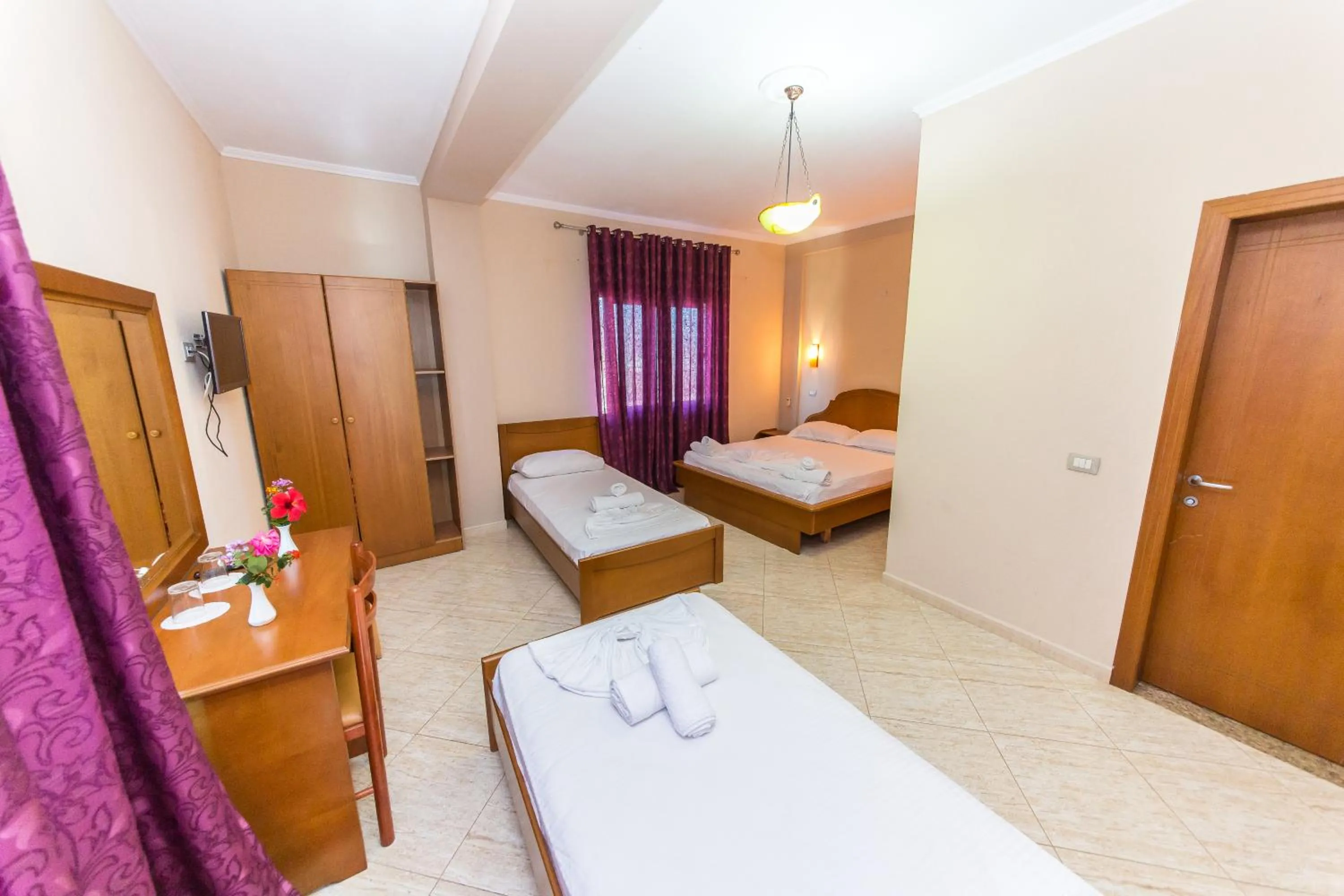 Bedroom, Bed in Hotel Bahamas