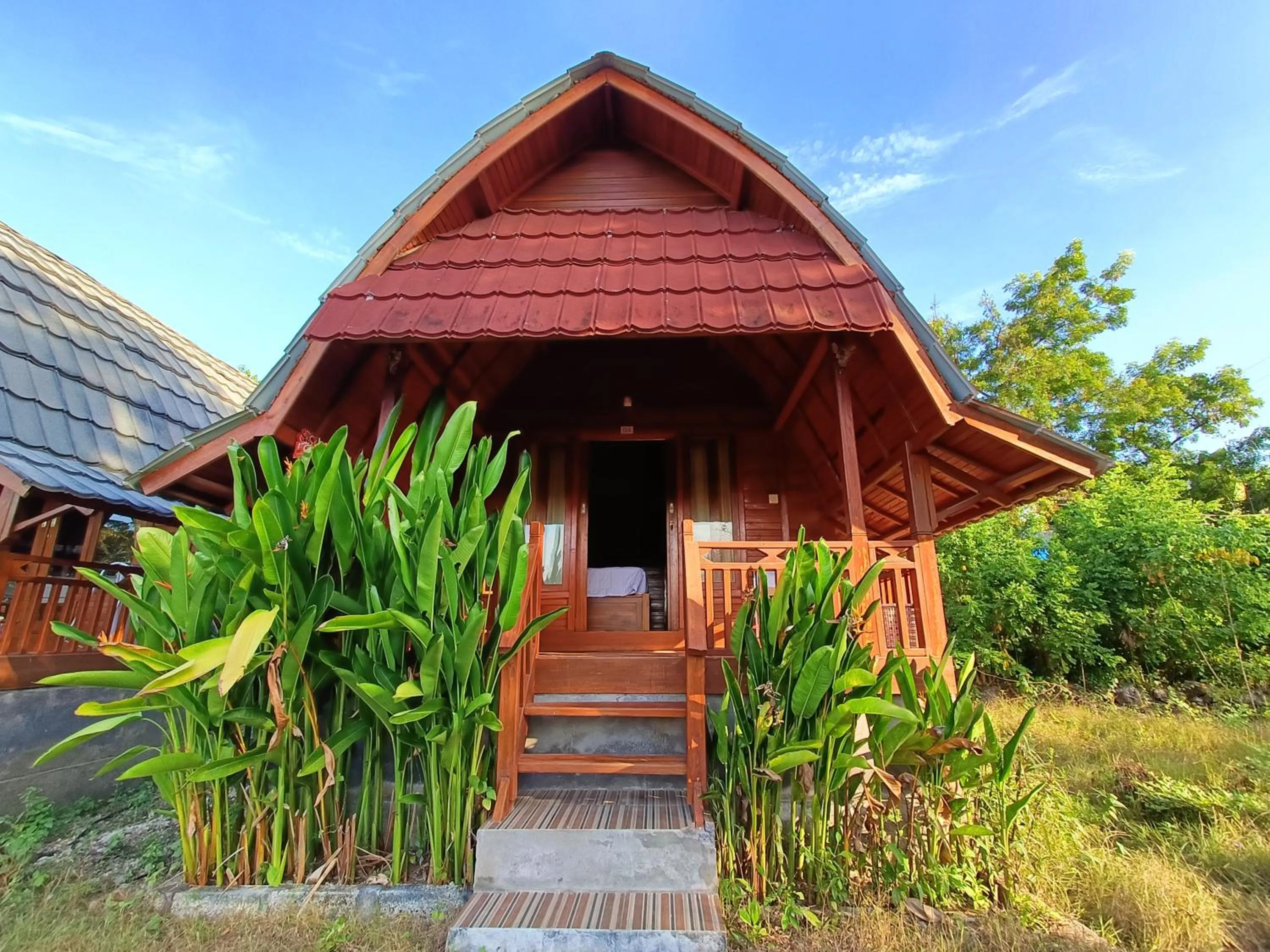 Facade/entrance in Dekara Cottages