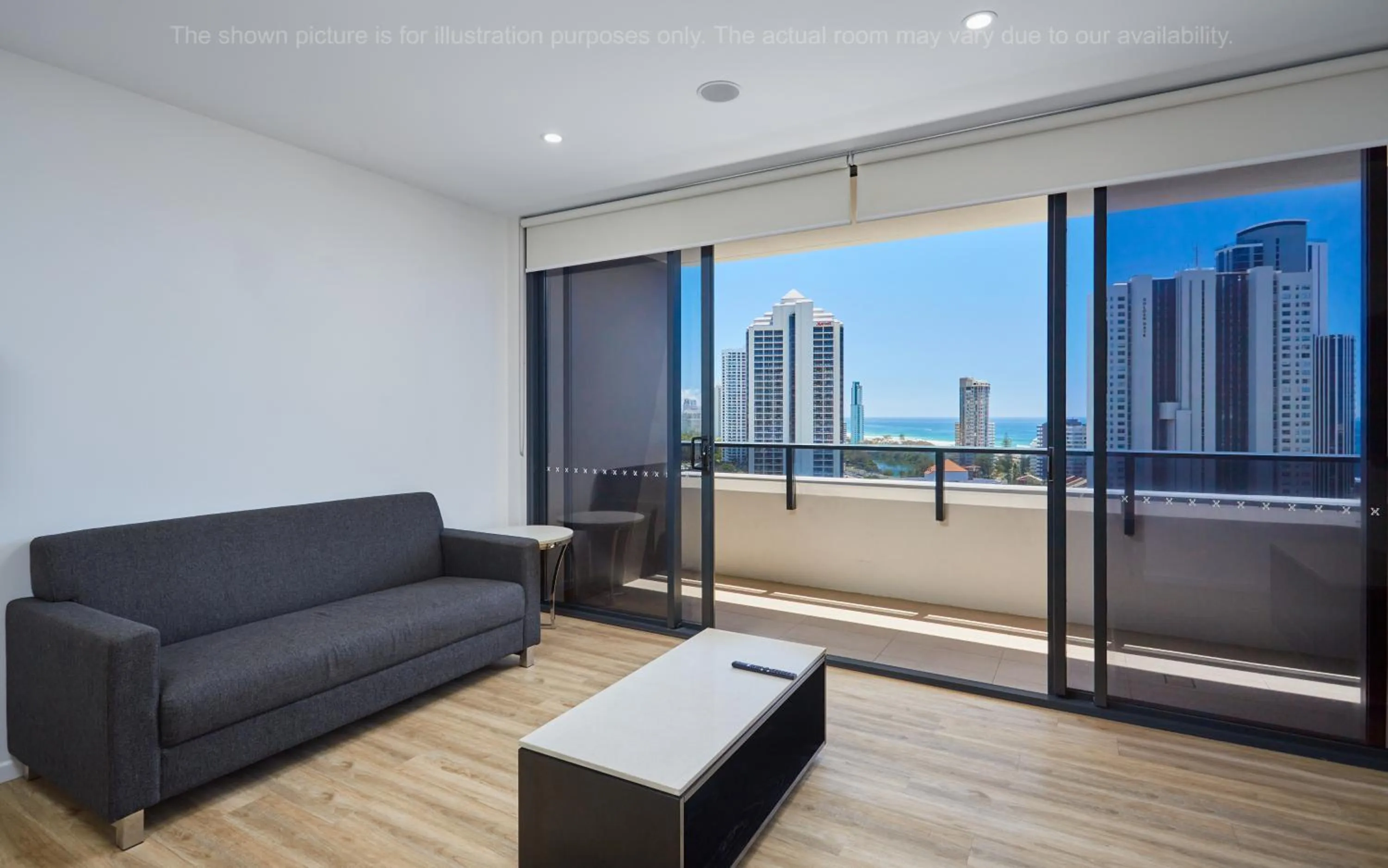 Evening entertainment in Ruby Gold Coast By Serain