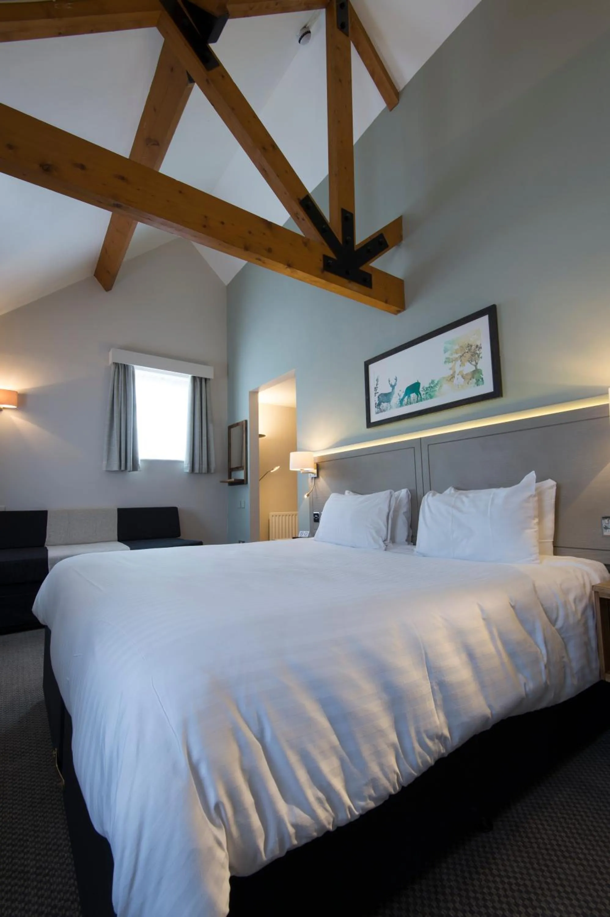 Bedroom, Bed in Green Dragon, Welton by Marston's Inns