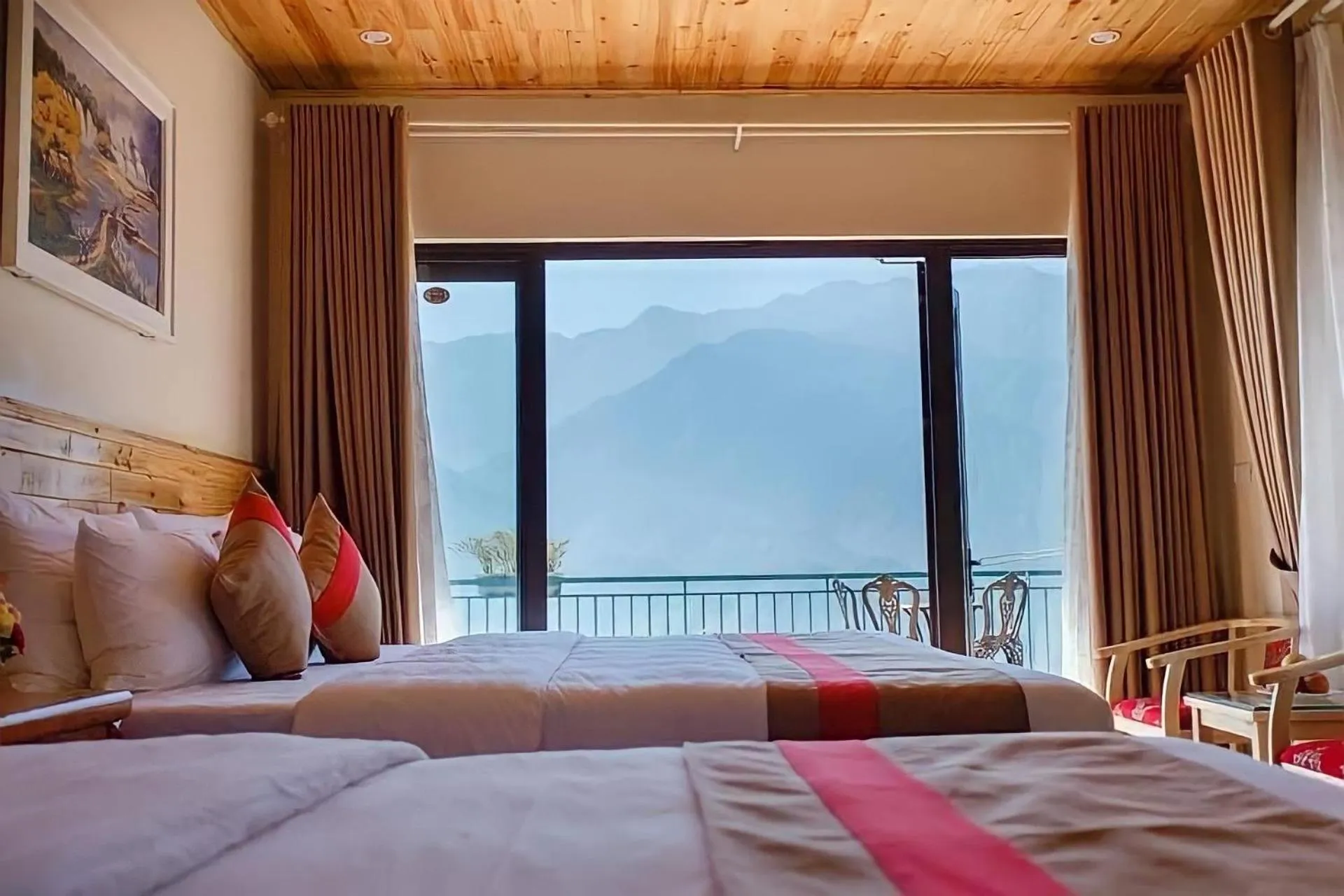 View (from property/room), Bed in SaPa Retreat Condotel