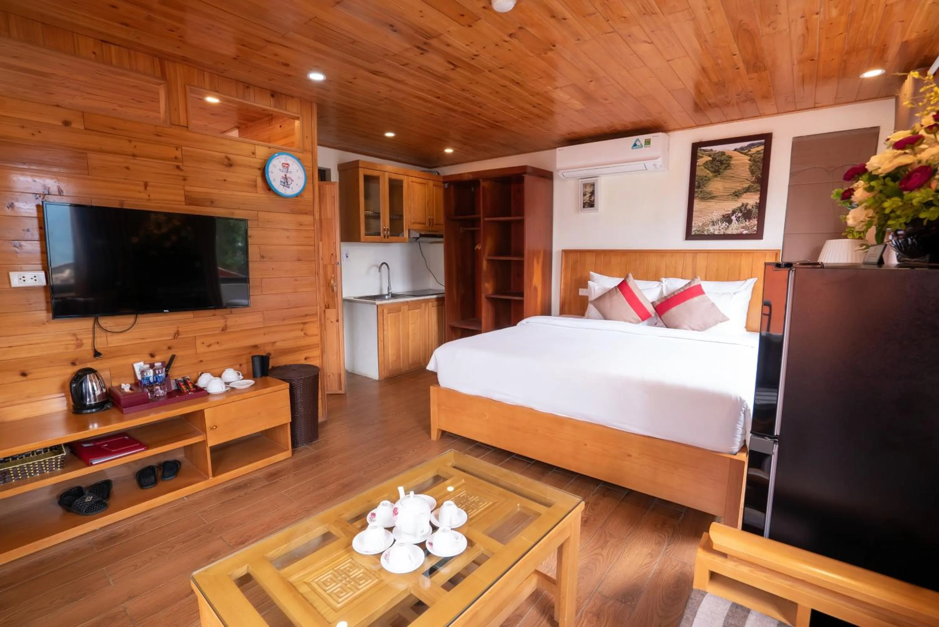 Bedroom, Bed in SaPa Retreat Condotel