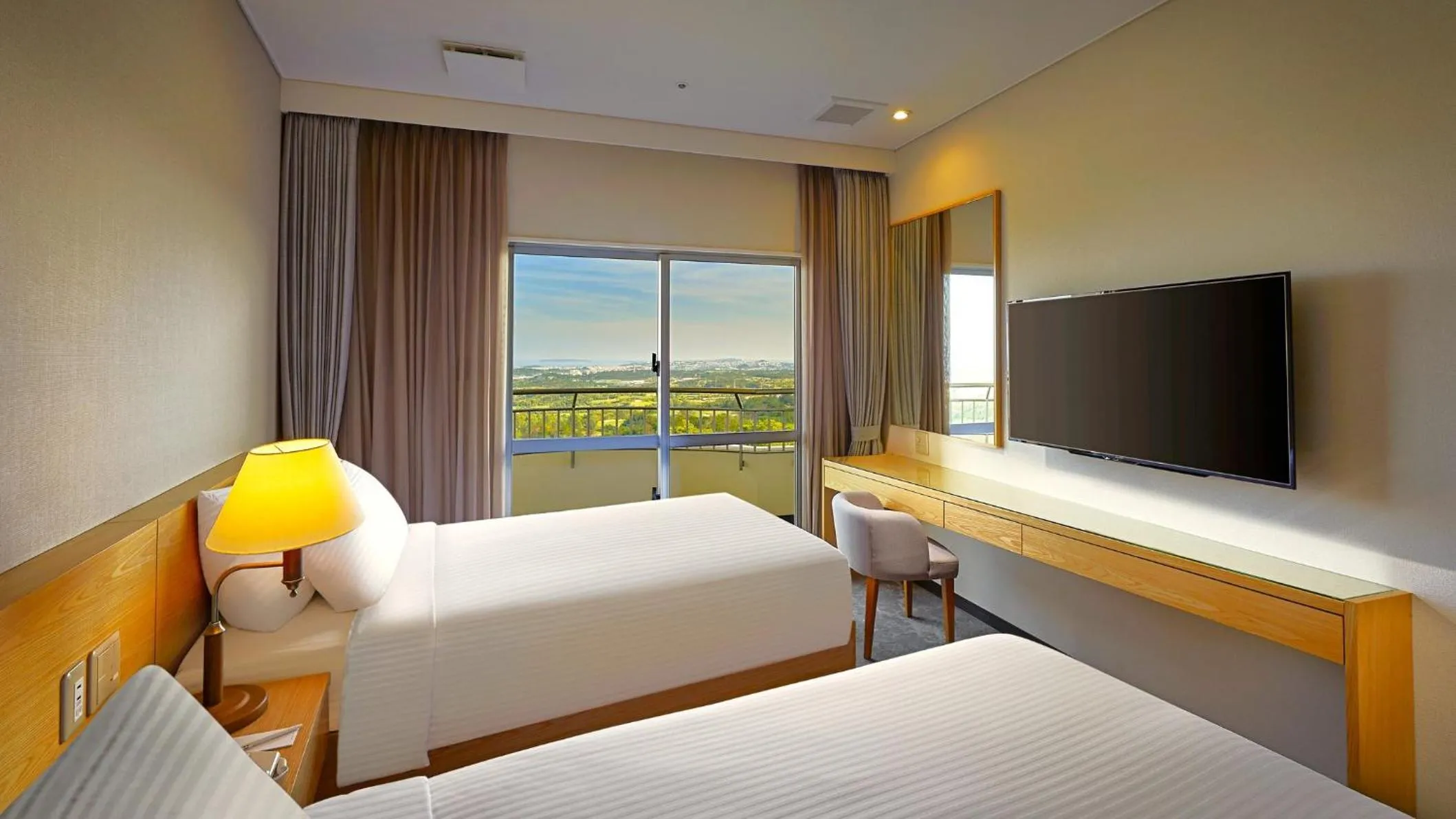 Photo of the whole room, Bed in ANA Crowne Plaza Resort Okinawa Uruma Hills By IHG