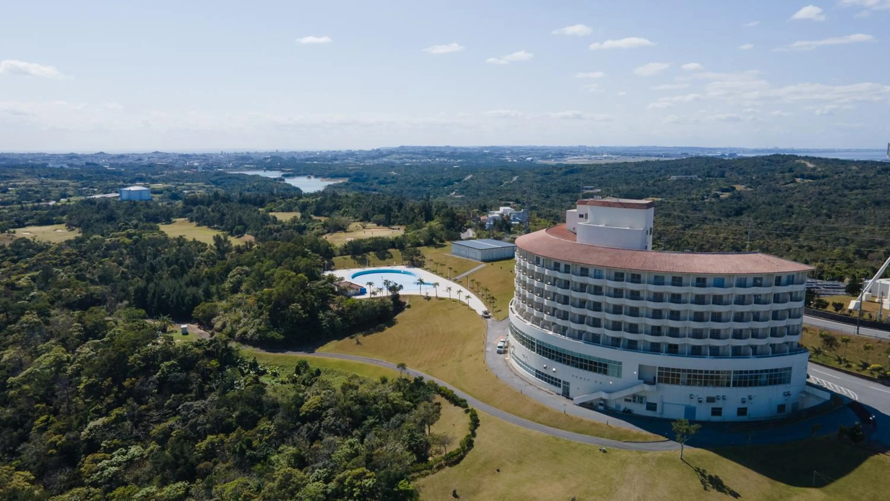 Property building in ANA Crowne Plaza Resort Okinawa Uruma Hills By IHG