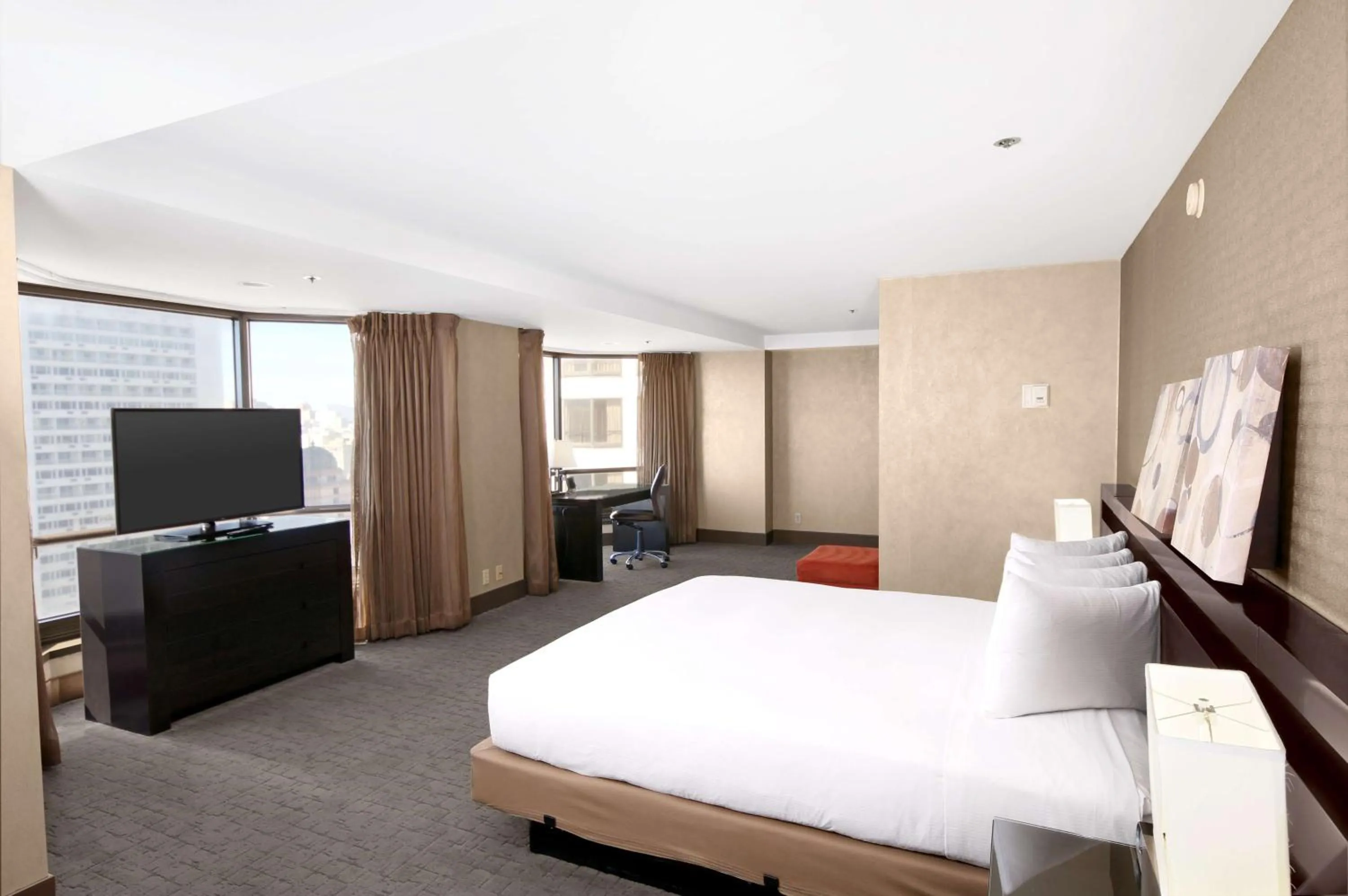 Bed in Hilton Parc 55 San Francisco Union Square