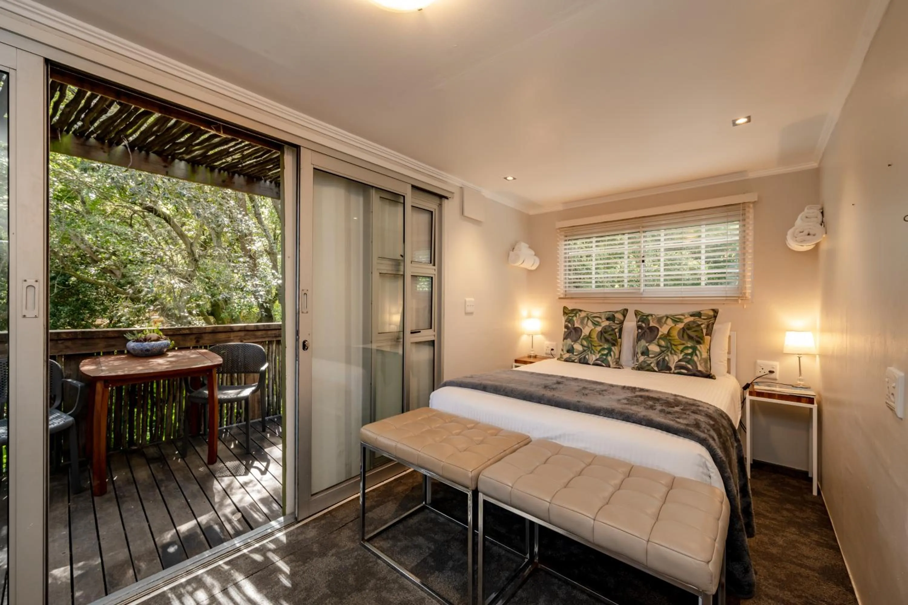 Bed in Camps Bay Forest Pods