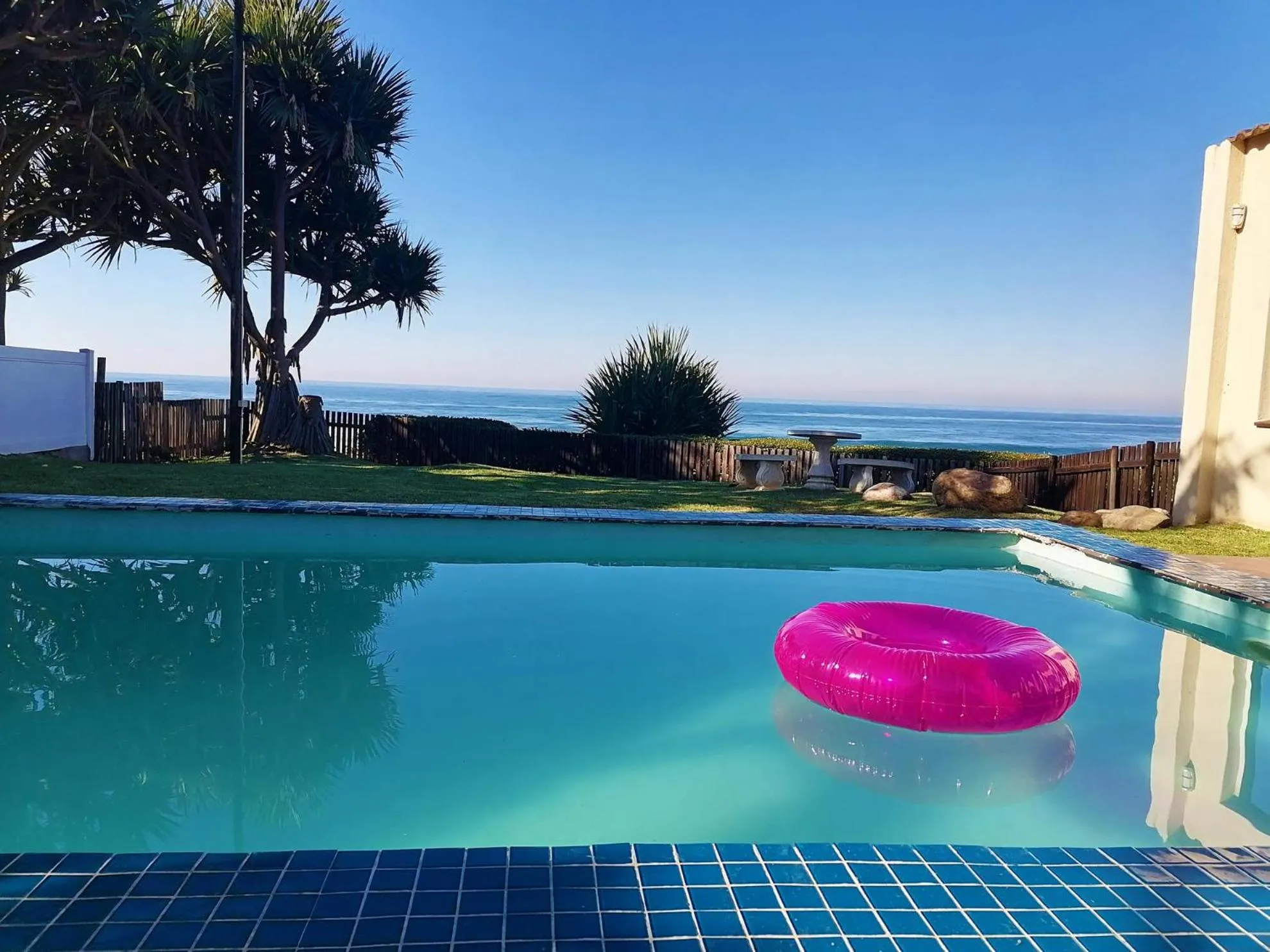 Swimming pool in Southern Comfort - On the Pool