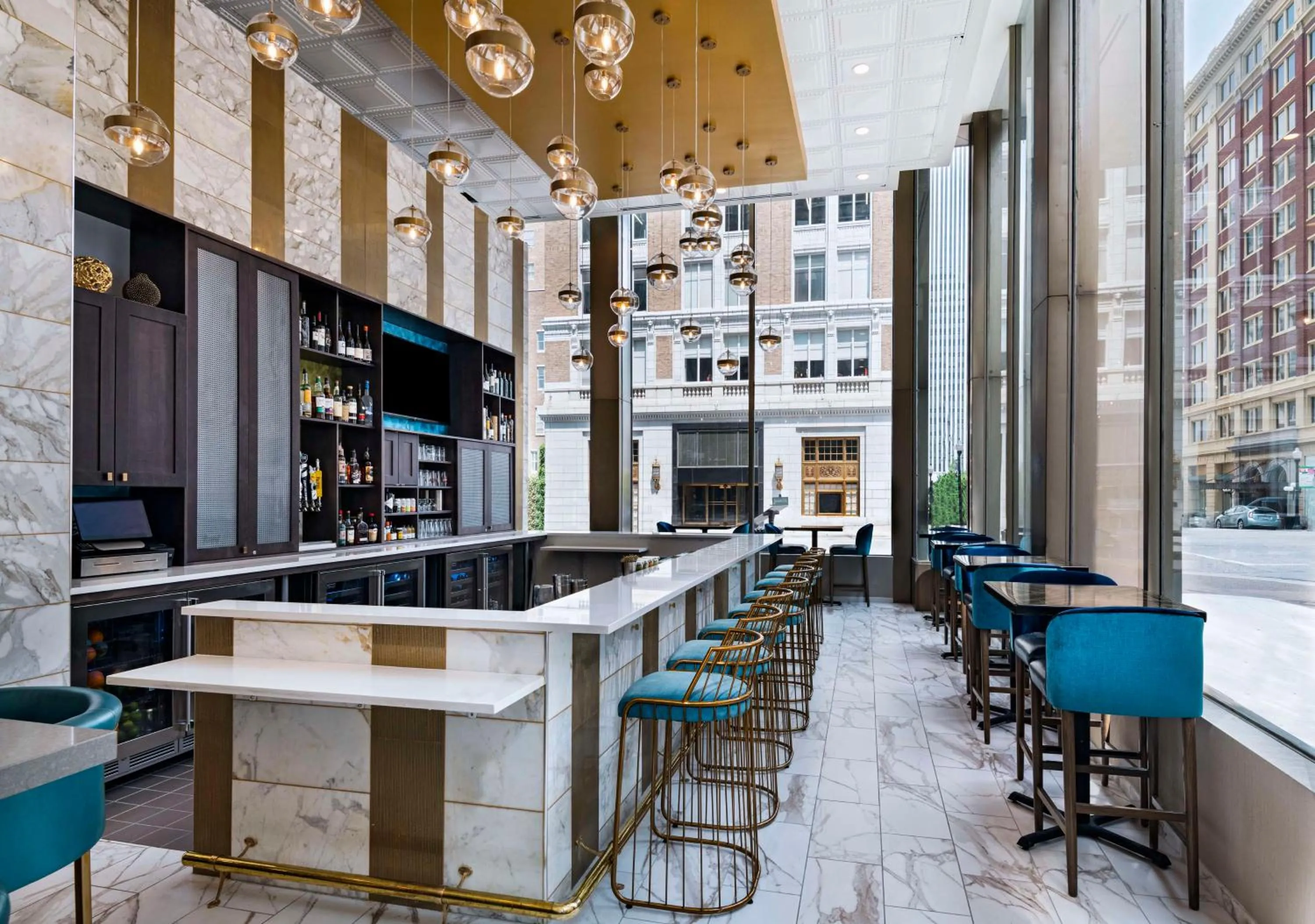 Lounge or bar in Hyatt Place Tulsa/Downtown