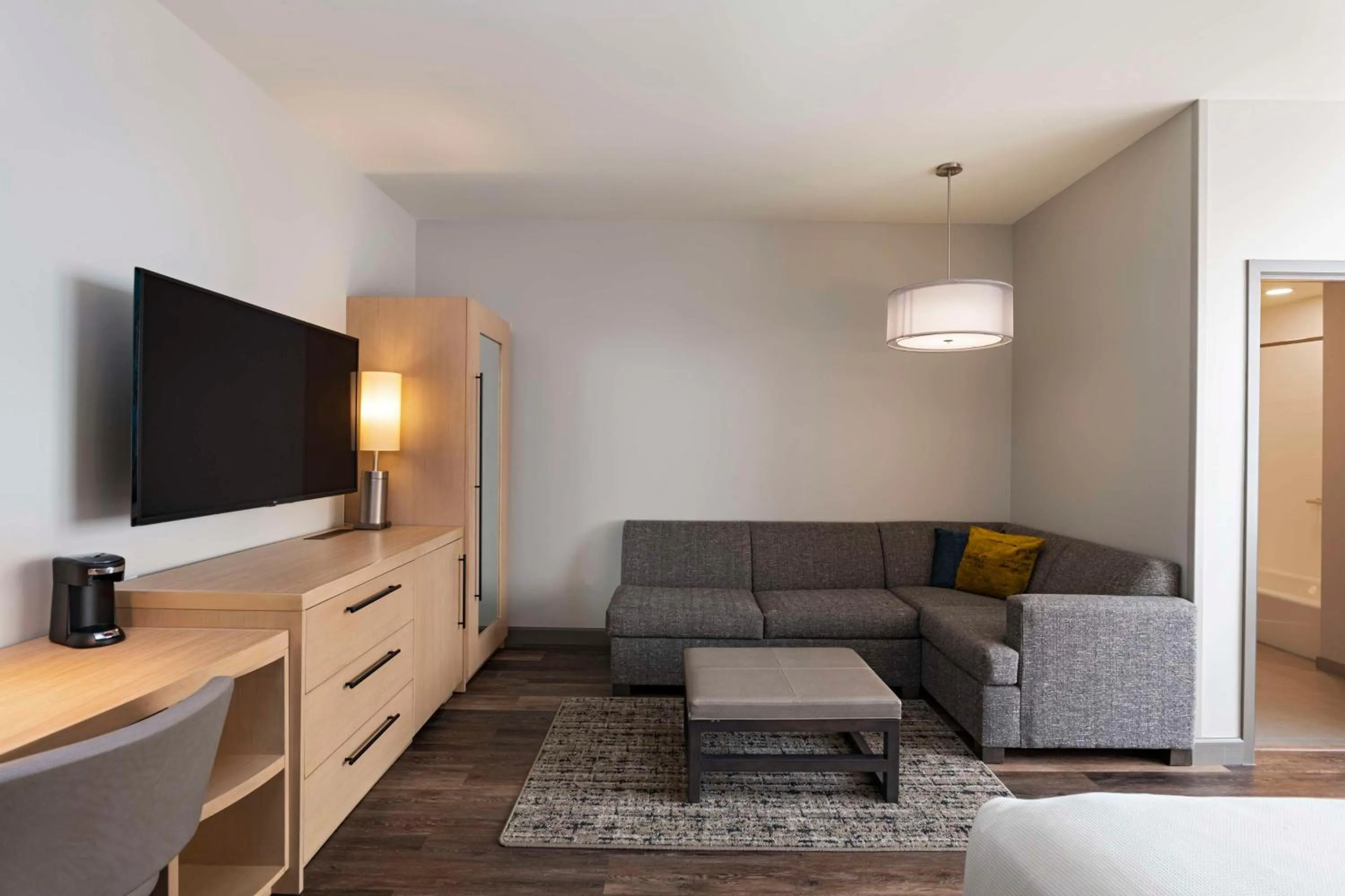 Bedroom in Hyatt Place Tulsa/Downtown