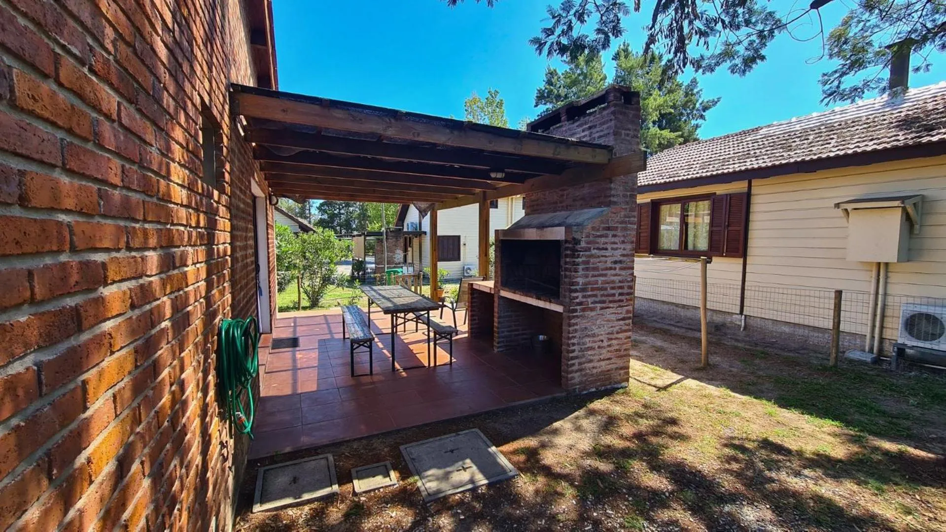 BBQ facilities in Complejo Cabañas Piriápolis