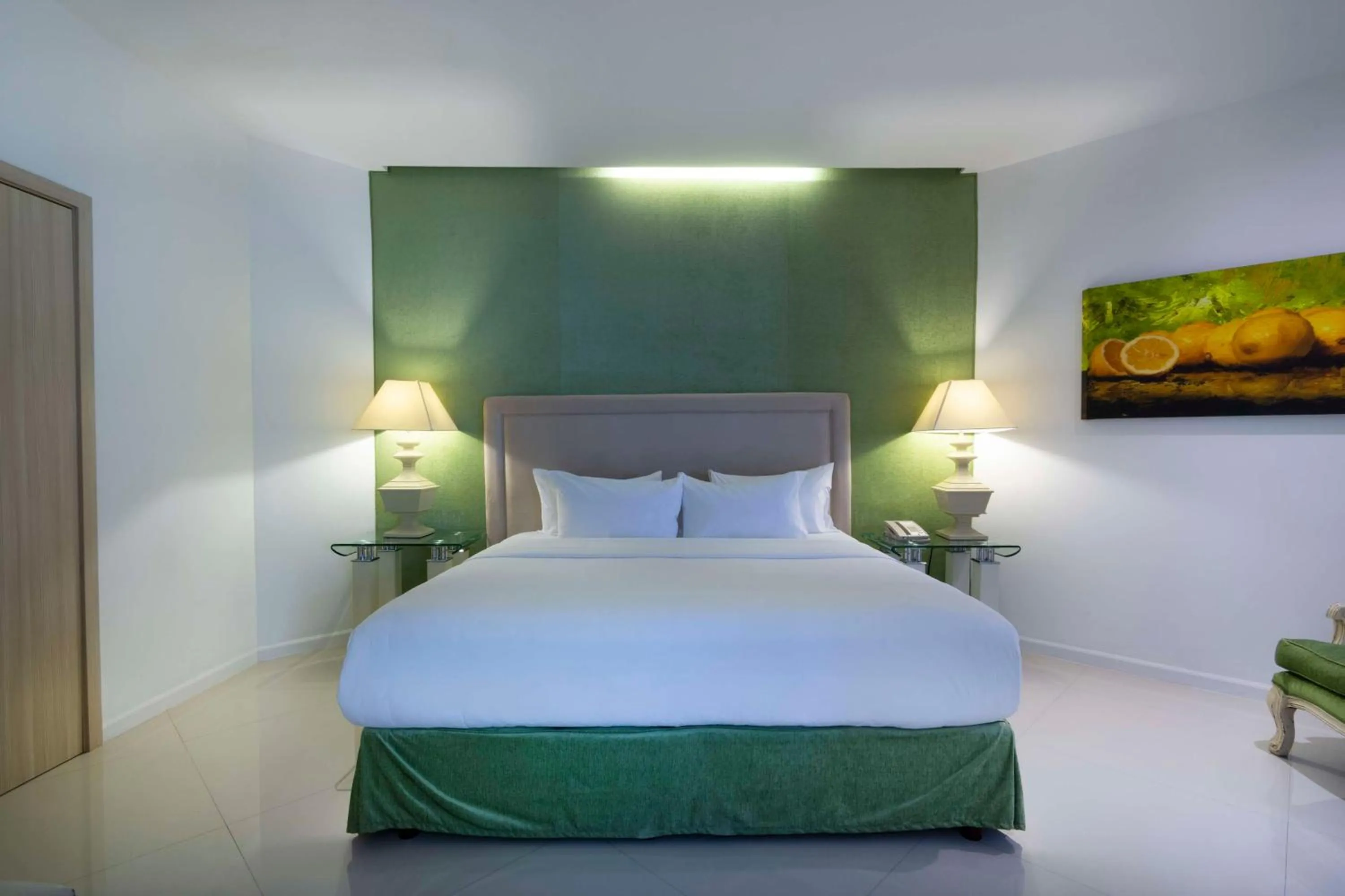 Bed in Hilton MM Grand Hotel Puebla, Tapestry Collection