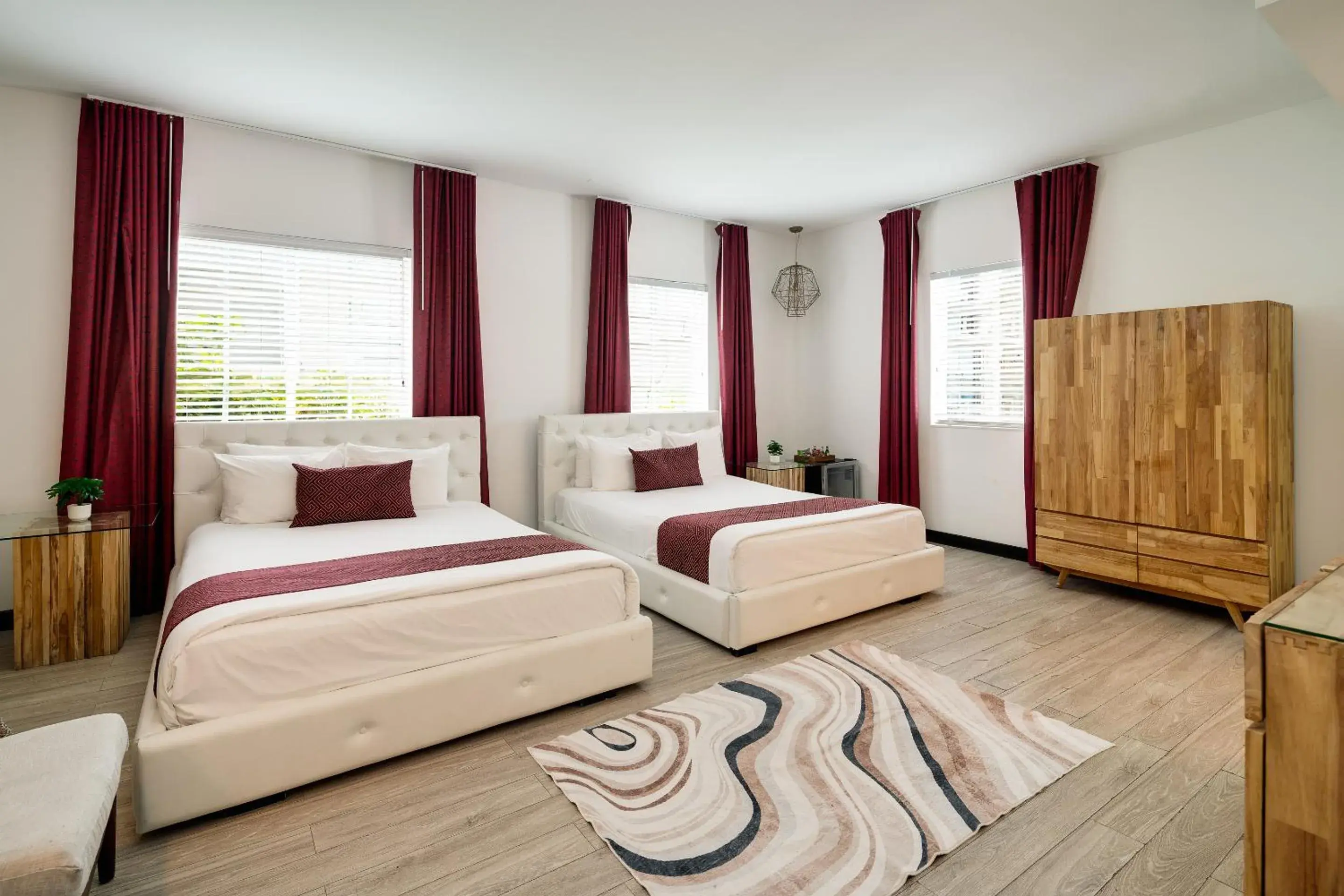 Junior Suite Double Queen in Catalina Hotel & Beach Club Junior Suite Double Queen in Catalina Hotel & Beach Club