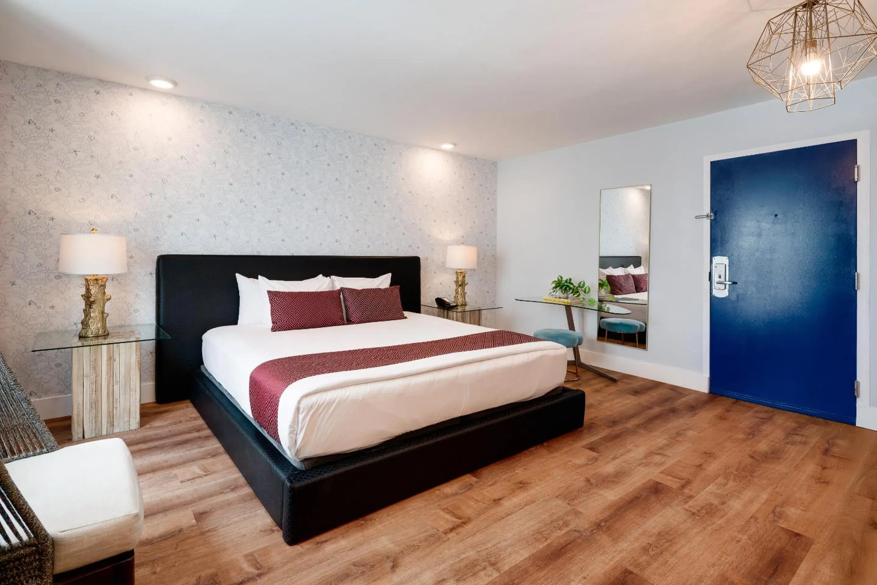 Junior Suite King in Catalina Hotel & Beach Club Junior Suite King in Catalina Hotel & Beach Club