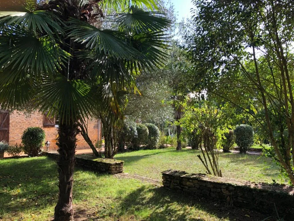 Garden in Le domaine Aubazen