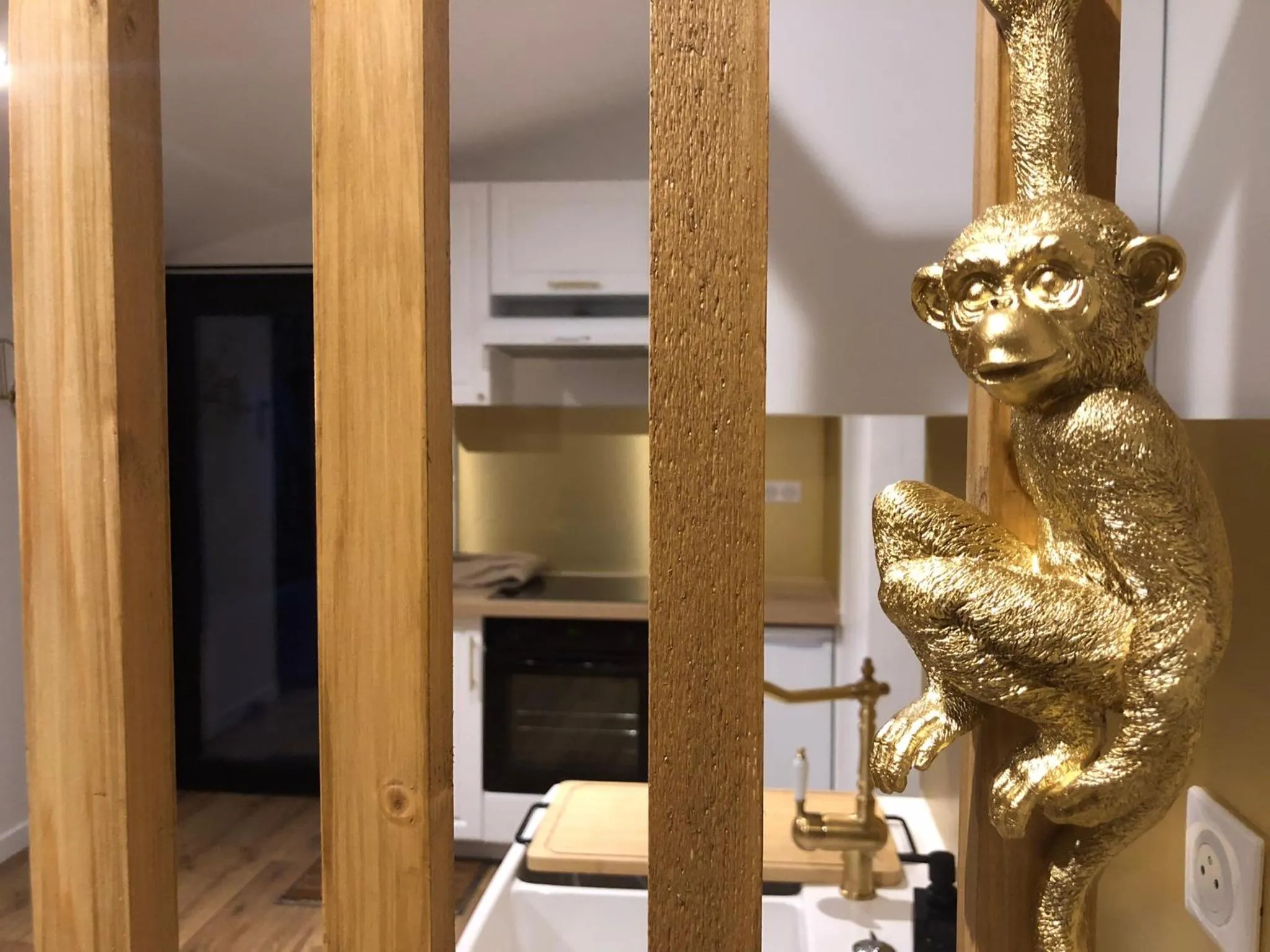 kitchen in Le domaine Aubazen