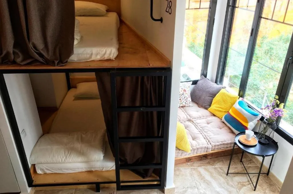 Bed in Hostel Numero Trece - FREE towels, coffee & tea, remote check-in