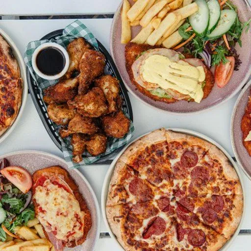 Alexandra Hills Hotel