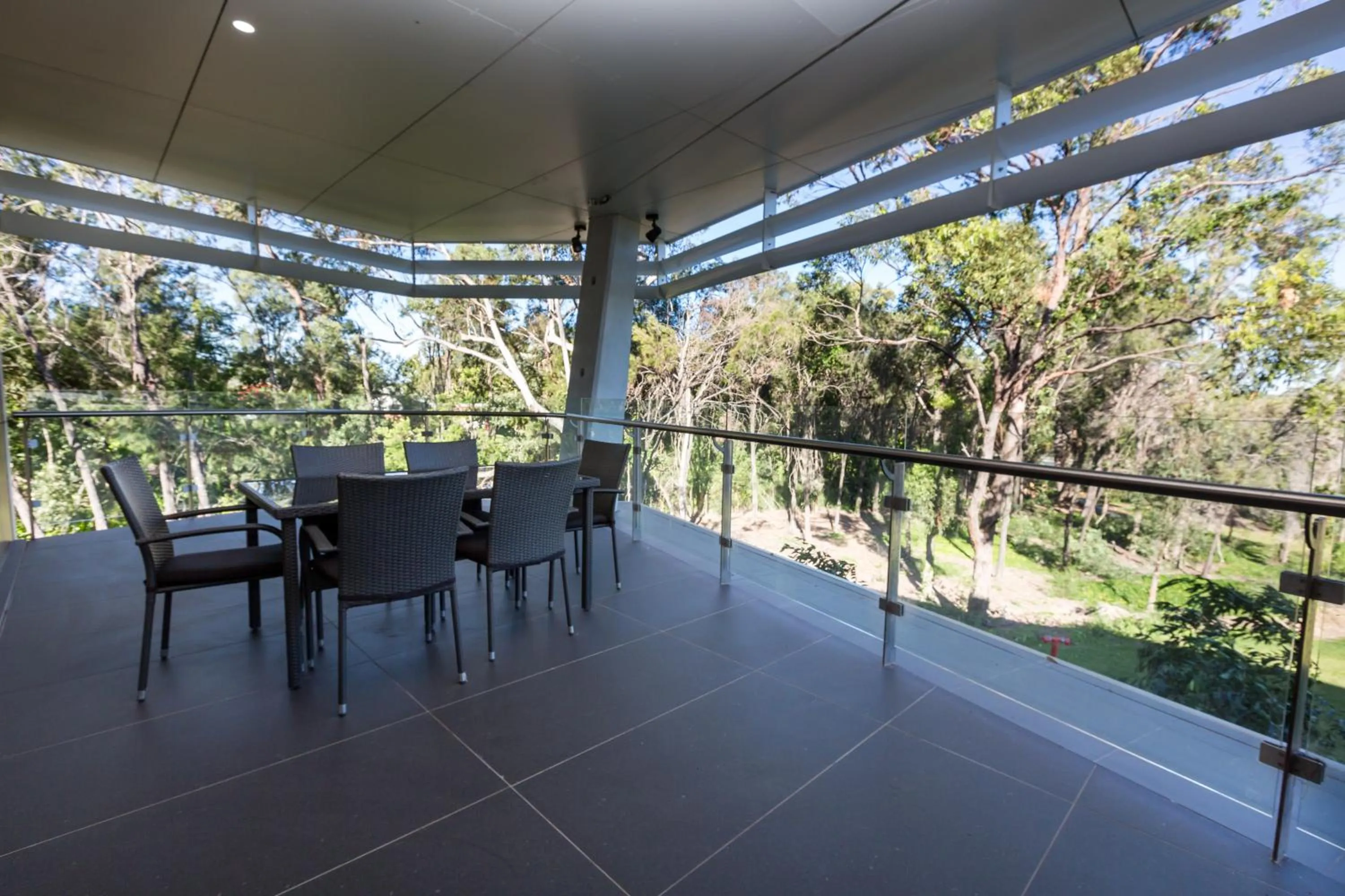 Patio in Alexandra Hills Hotel