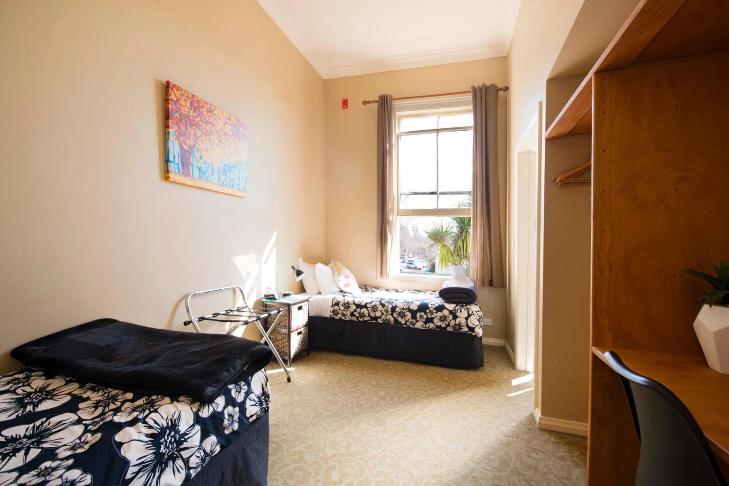 Bed in The Prince Albert Backpackers & Bar