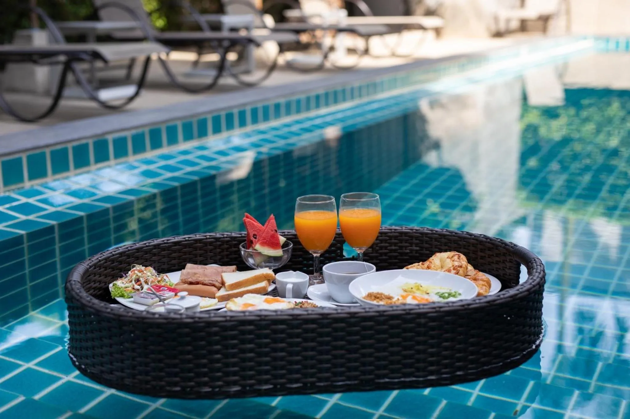 Food and drinks in The Bell Airport Phuket Hotel - SHA Extra Plus