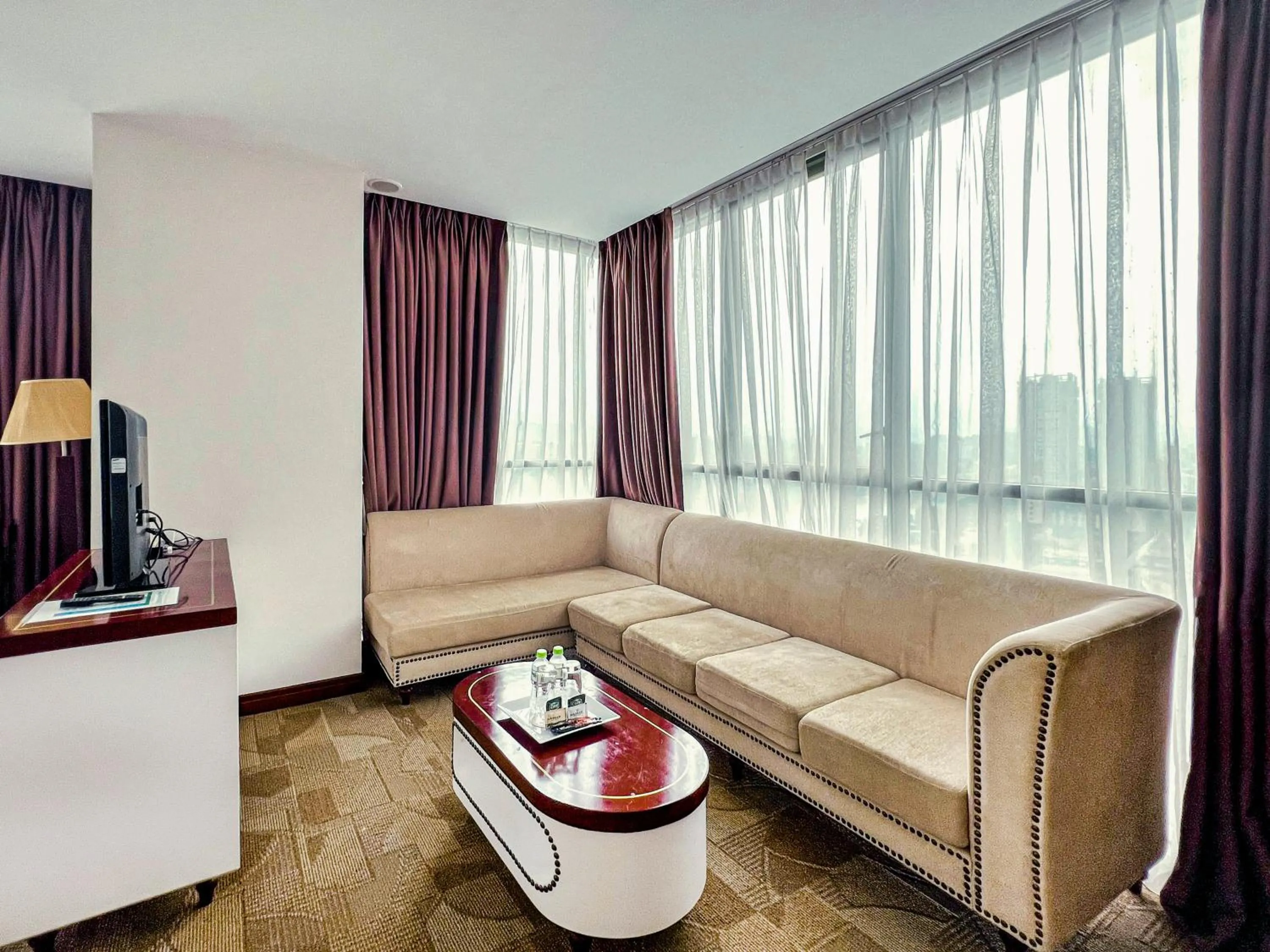 Living room in Sapaly Lao Cai City Hotel